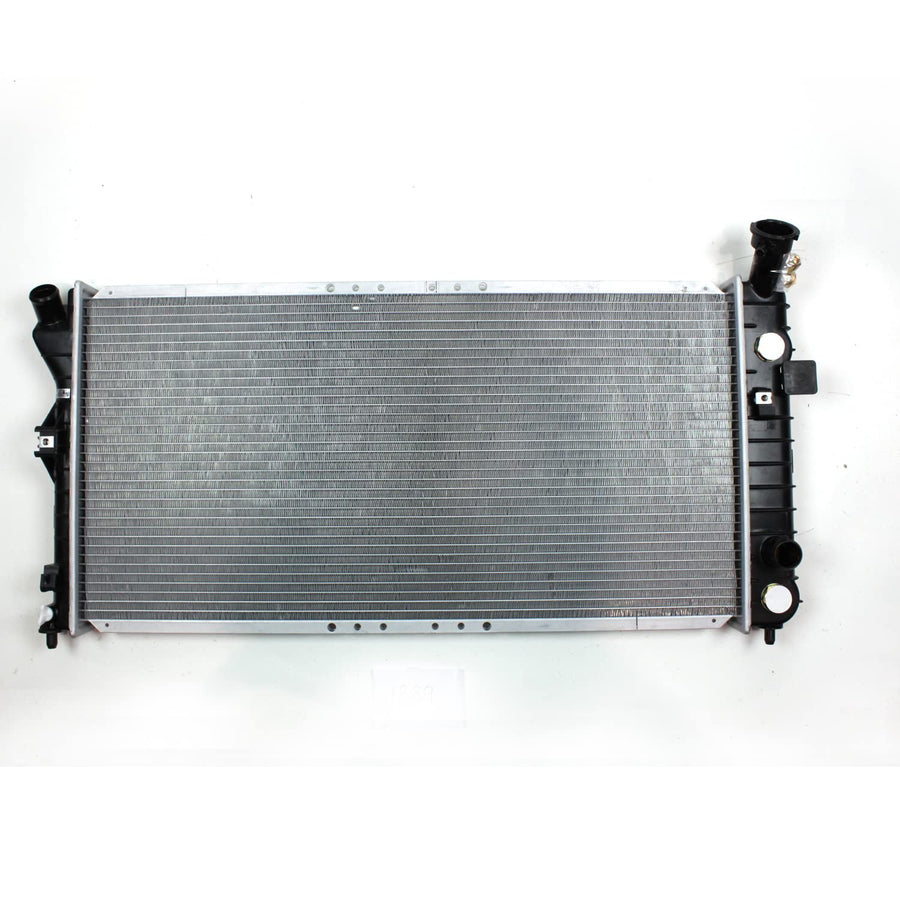 Compatible TYC 1889 Radiator with 1997-1999 Buick Century