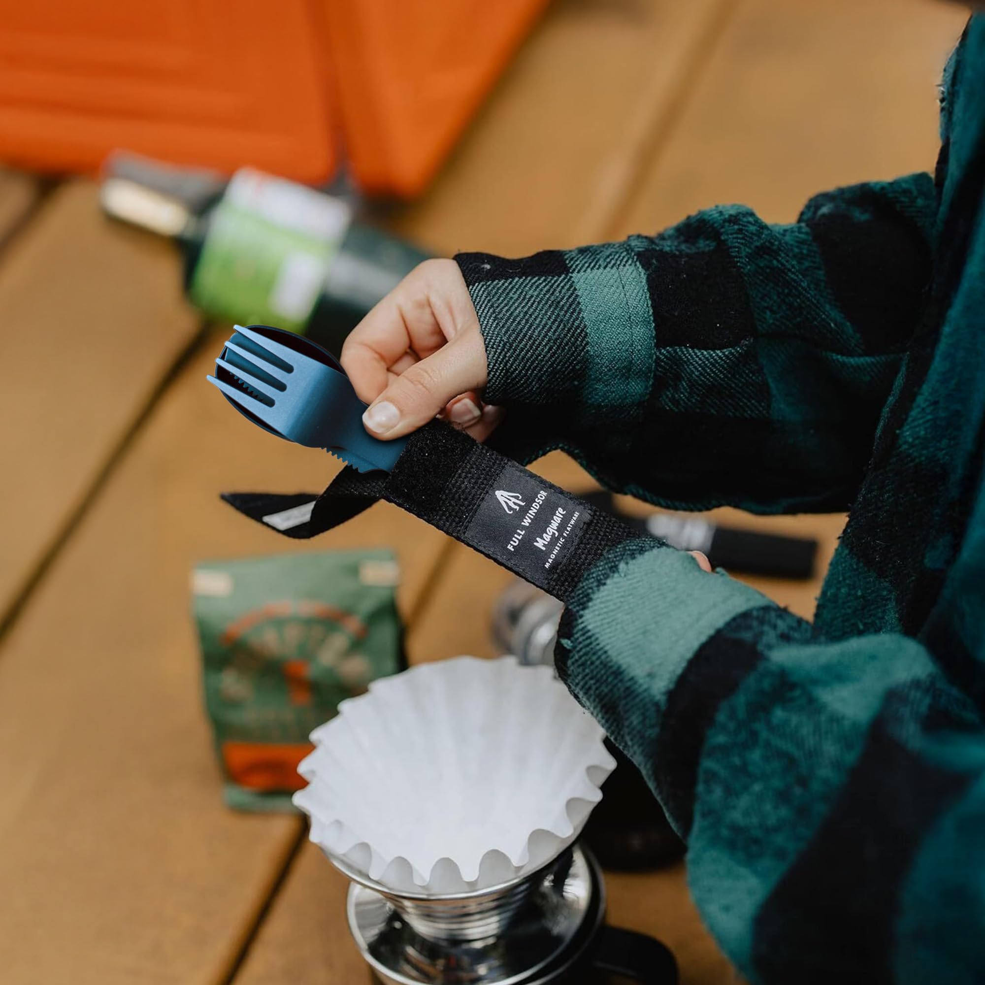 MAGWARE - FULL WINDSOR Magnetic Camping Cutlery Set - Travel Utensils for Camping, Cooking, and Outdoor Dining - Knife, Fork & Spoon - Portable Silverware with Pouch - Blue (3 PCS)