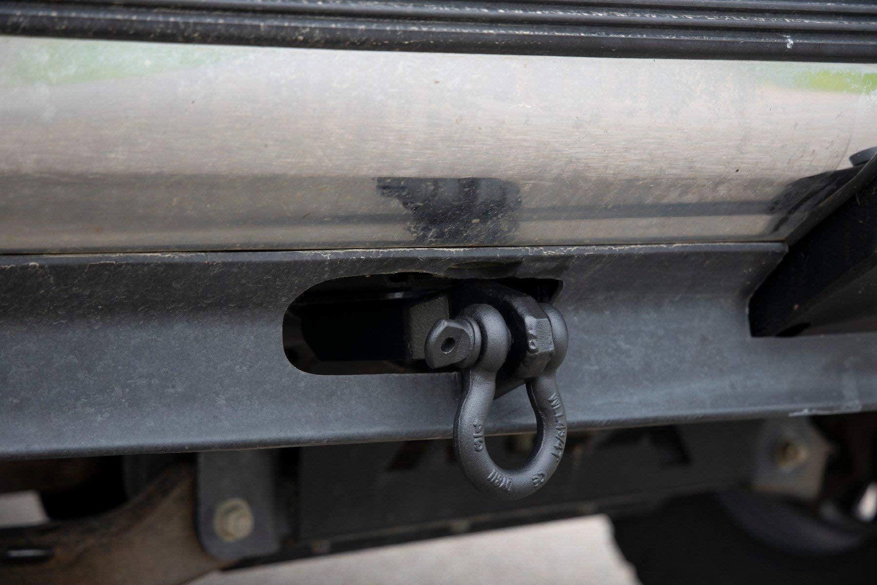Rough Country Shackle Mounts Tow Hook for 88-98 Chevy/GMC C1500/K1500 - RS163