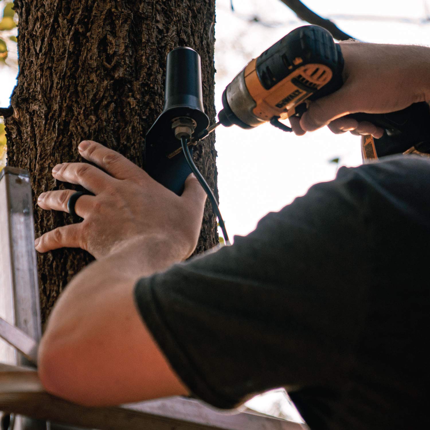 SPYPOINT Antenna - CA-01 Long-Range Cellular Trail Camera External Signal Game Camera Booster