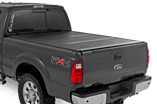 Low-Profile Rough Country Hard Tri-Fold Tonneau Cover for Ford F-250/F-350 Super Duty (1999-2016) - Aluminum Truck Bed Cover, Fits 6'10 Bed (81.9")