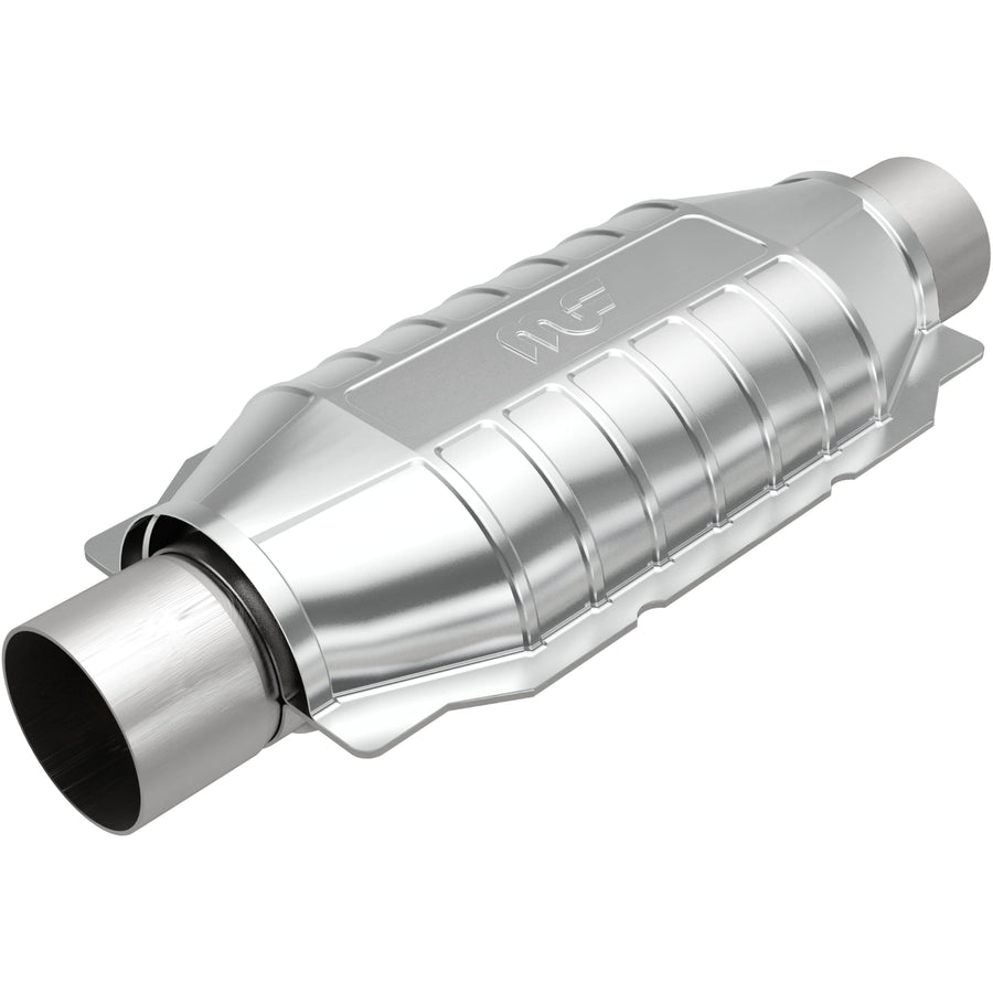 Catalytic Converter MagnaFlow 51006: 2.5"/2.5" Inlet/Outlet, OEM Grade, Universal Fit (EPA Compliant)