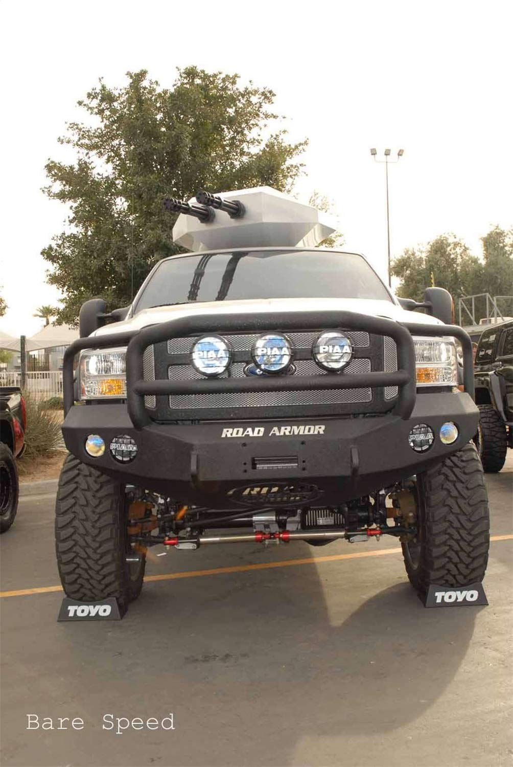 66005B Road Armor Bumper