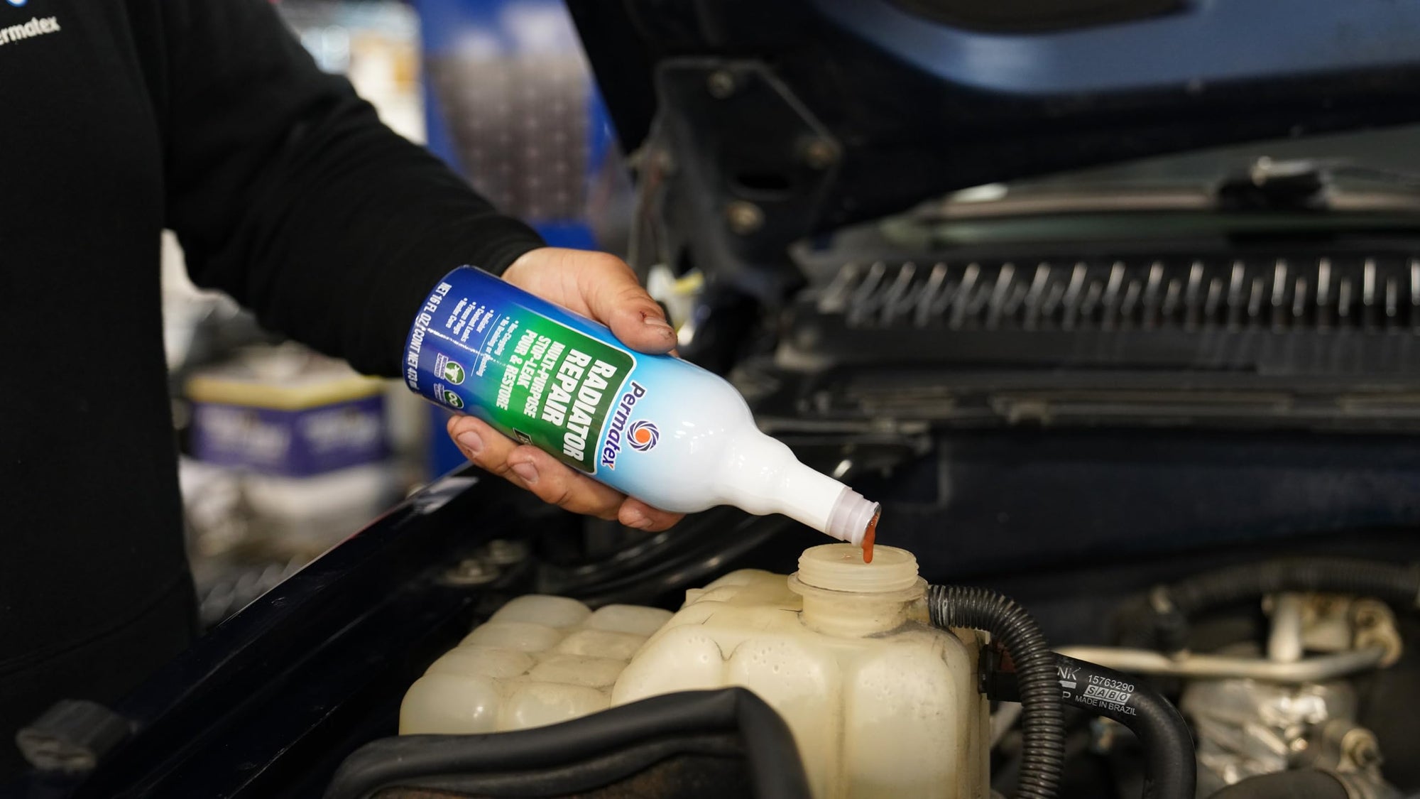 Radiator Repair Permatex 30301 - Stop Leak, 16 fl oz, Protecting Against Coolant Loss, Stopping Leaks and Seepage from Head Gaskets