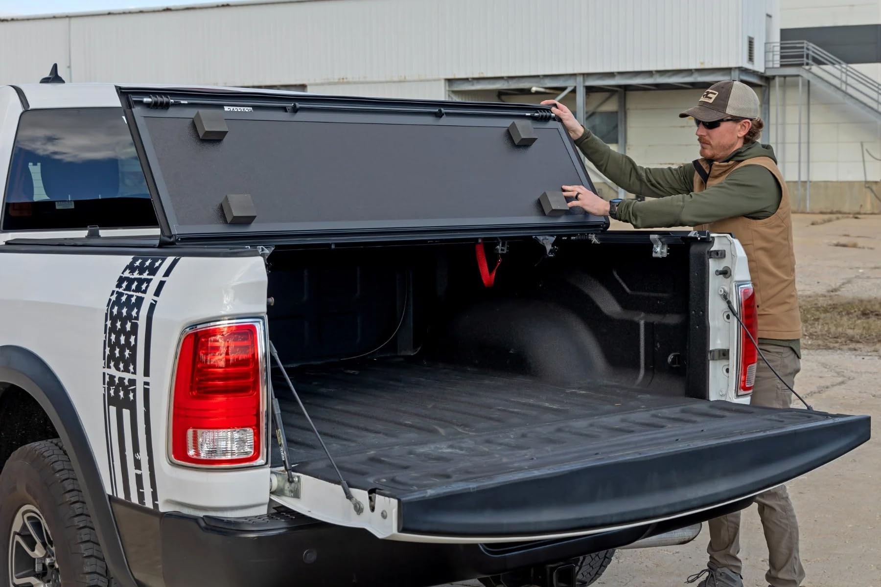 Rough Country Tonneau Cover Hard Tri-Fold for RAM 1500 (2010-2018)/2500 (2010-2025) - Low-Profile Aluminum Truck Bed Cover, Fits 5'7 Bed (67.4")