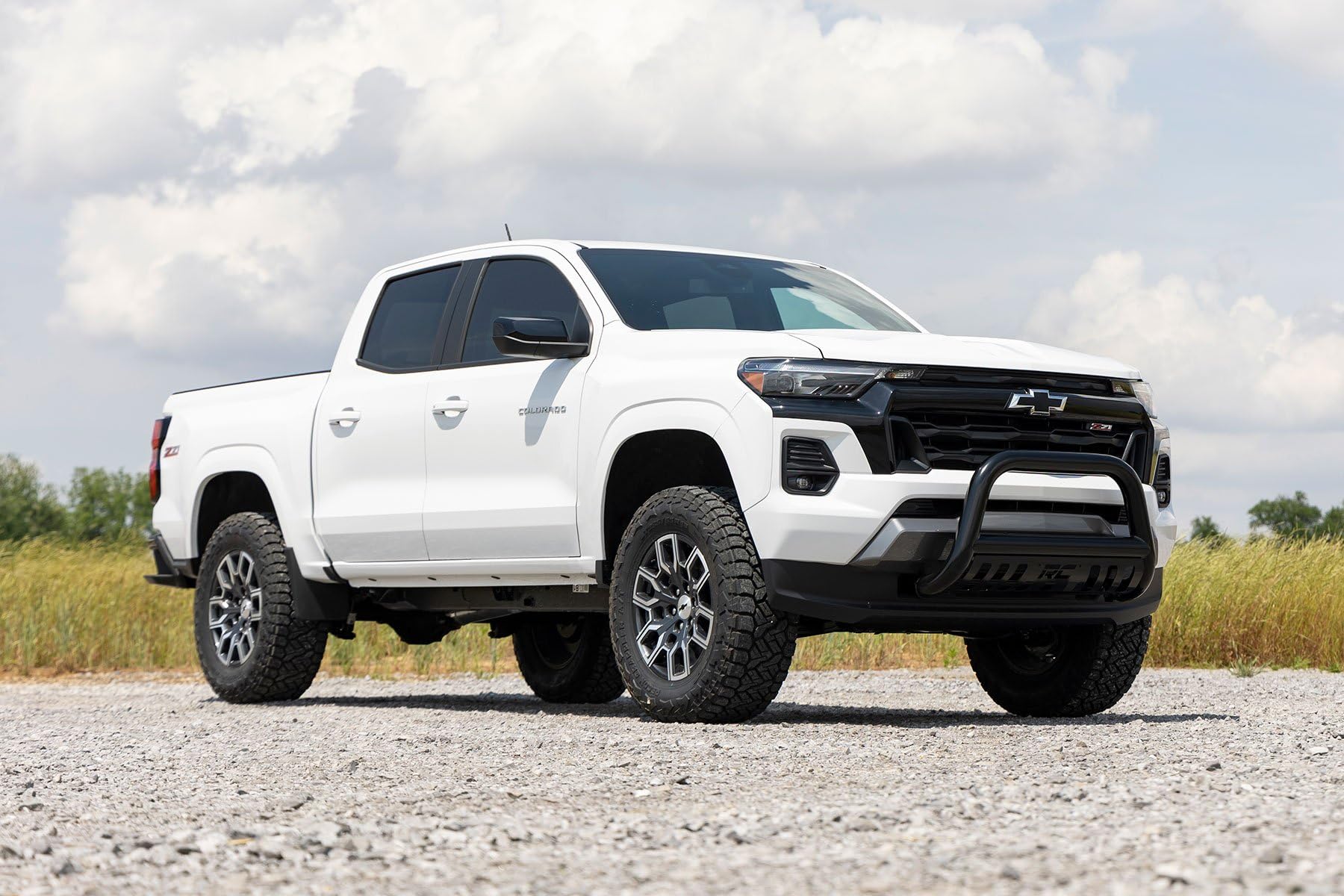 2" Lift Kit Rough Country for 23-24 Chevy Colorado 4WD - 13100