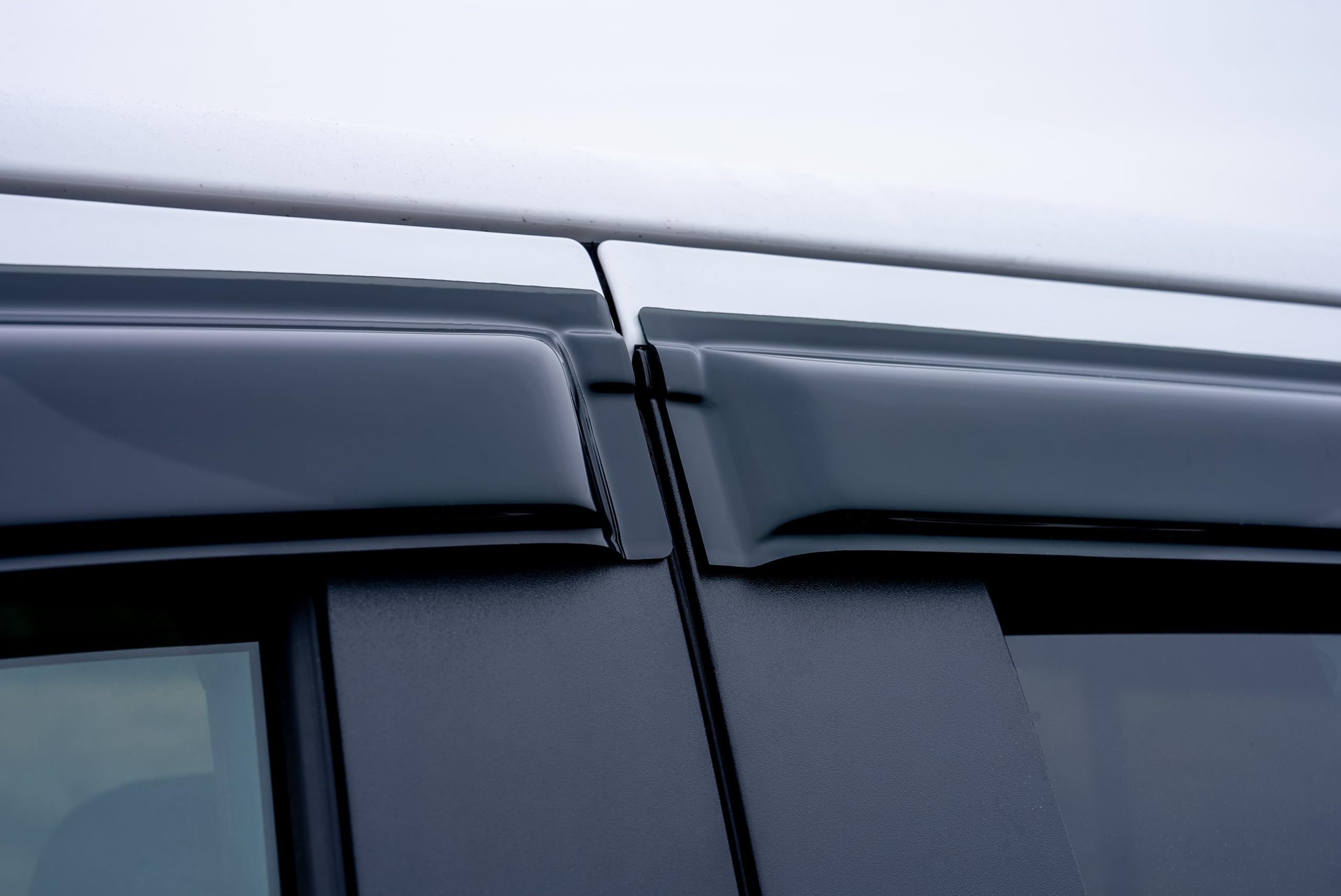 Rain Guards Black Horse Tape On Smoke Compatible with 1992-2000 Chevrolet K and C 1500/2500/3500|95-00 Tahoe/Yukon|99-01 Escalad|92-99 Suburban|1992-2000 GMC K and C 1500/2500/3500-140405