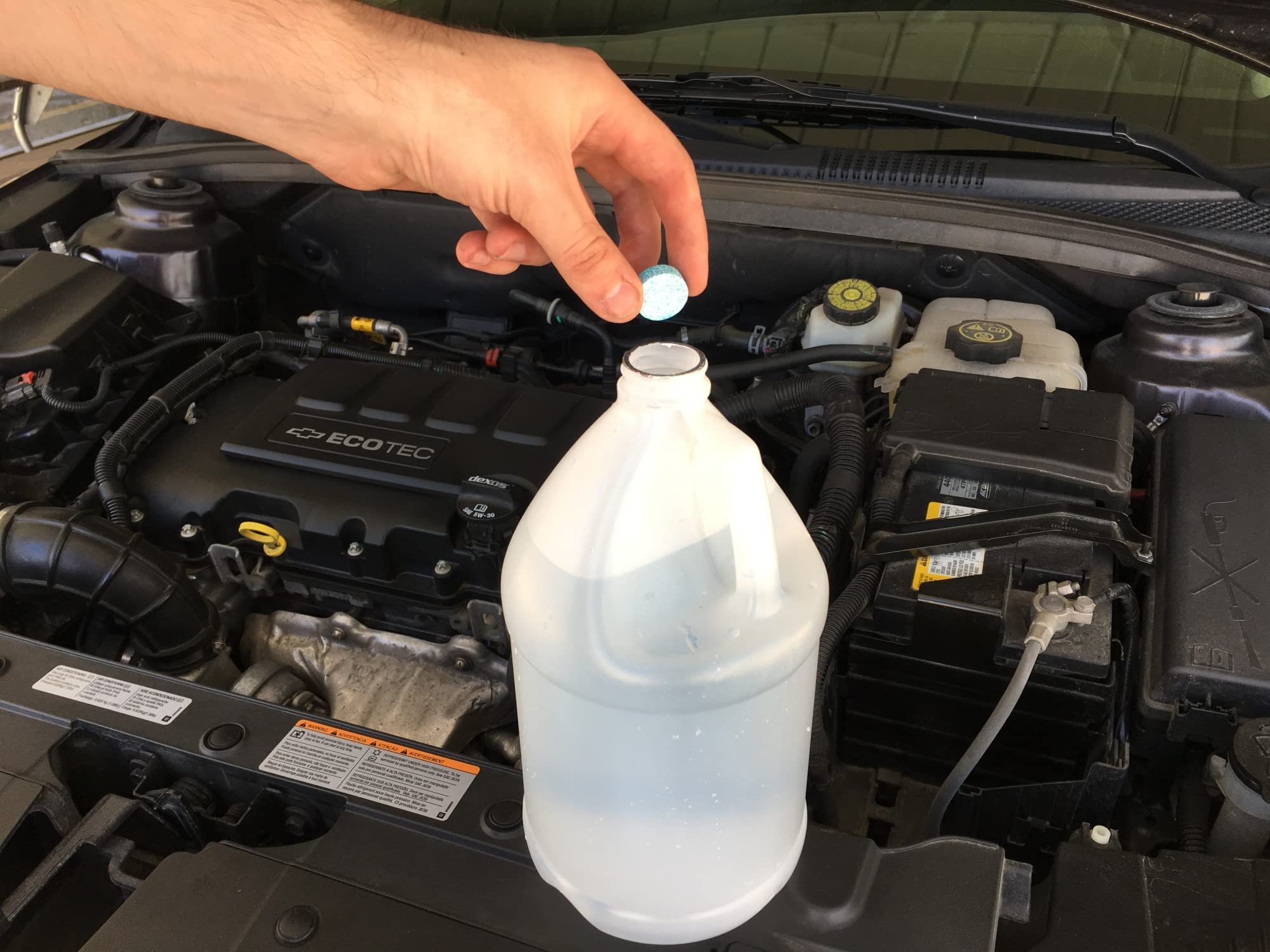 303 Products Automotive Instant Windshield Washer (230395) - 3x Cleaning Power - Super Concentrated Tablets - Just Add Water, 25 Tablet