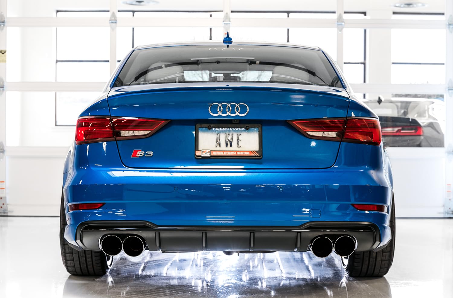 AWE Tuning 8V Audi S3 SwitchPath Exhaust w/Diamond Black Tips 102mm - 3025-43072