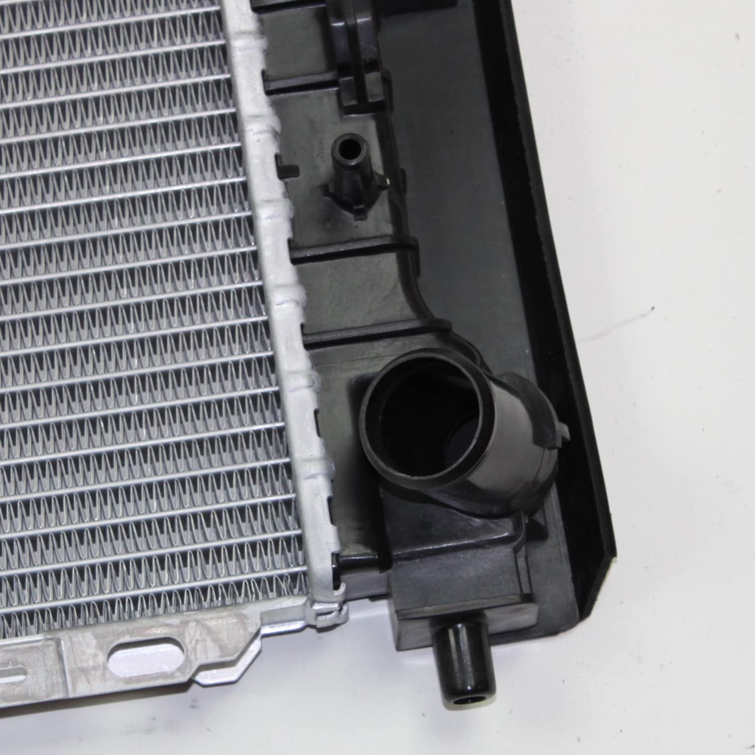 Radiator TYC 13067 Compatible with 2005-2007 Ford Escape