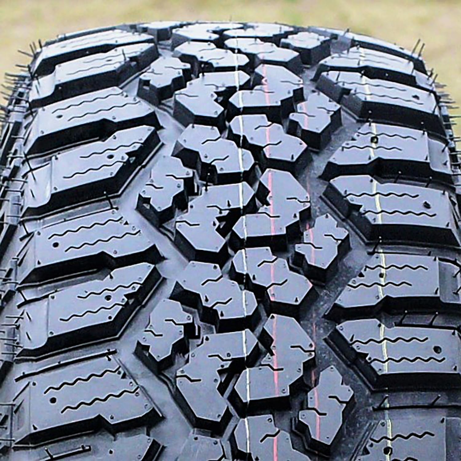 Trail Hog Kanati A/T 4 LT265/70R18 E/10PR BSW