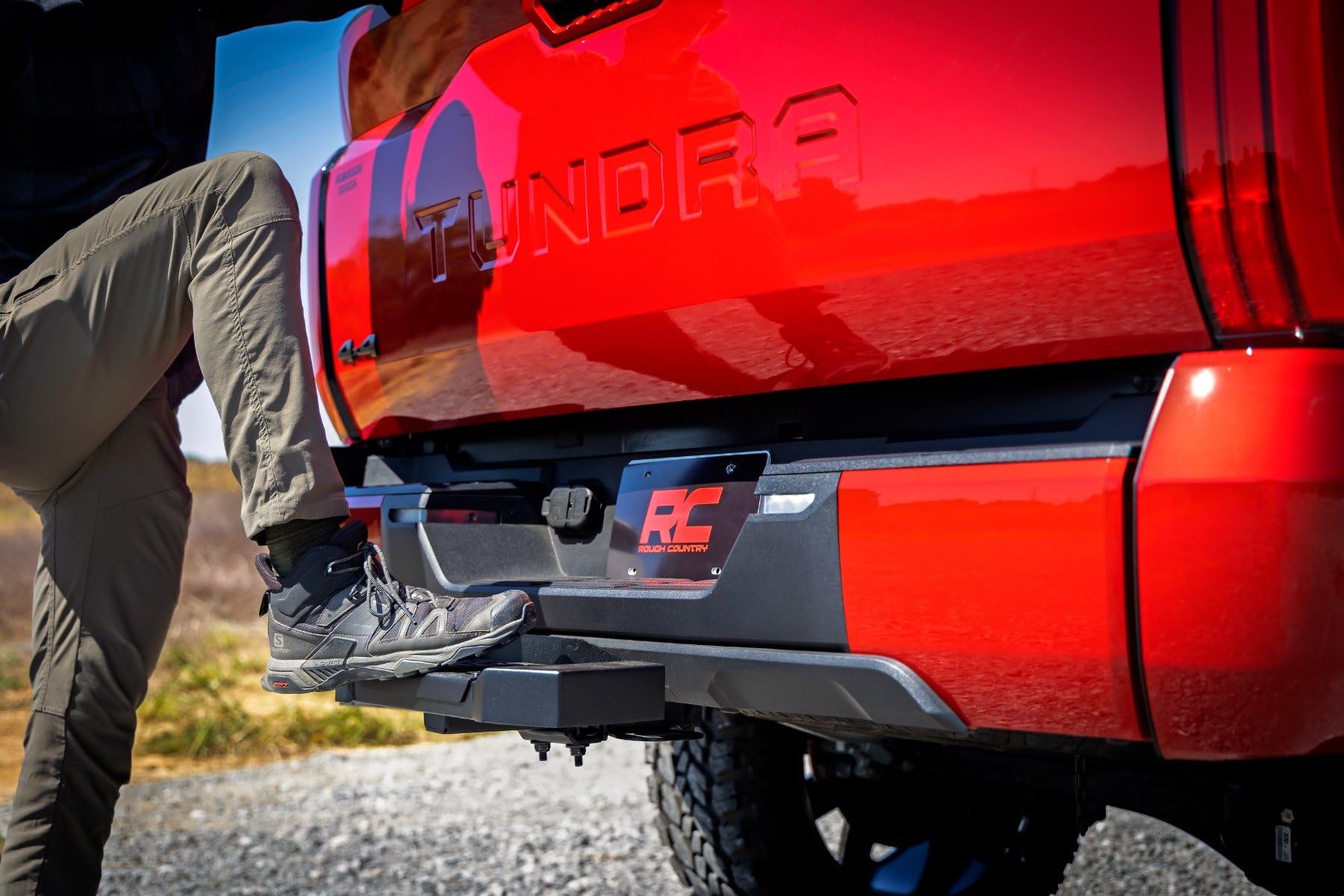 HD2 Rough Country Hitch Step for 2" Receivers - Easy Truck Bed Access, Non-Slip Grip Step, Heavy Duty Steel Build