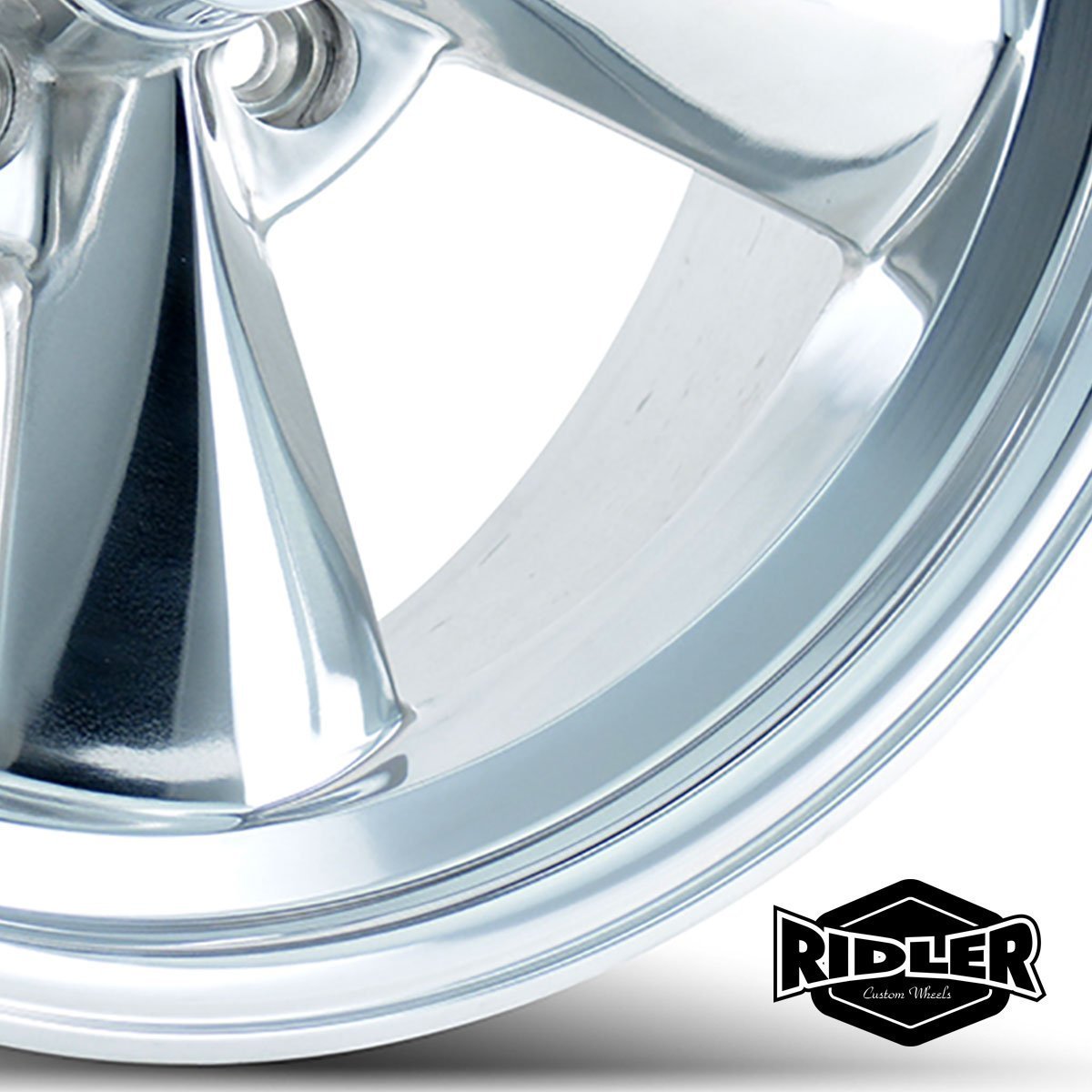 Polished Ridler 675 Wheel (15x8"/5x120.65mm)
