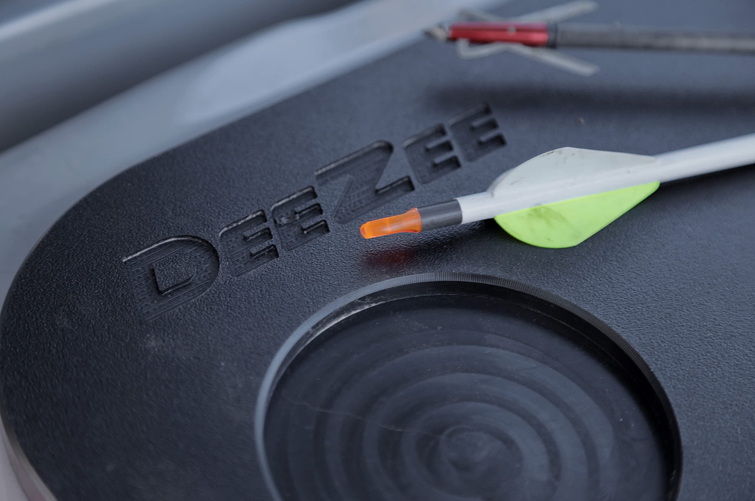 Dee Zee Polymer DZ284123 Tailgate Board Silverado/Sierra 19+