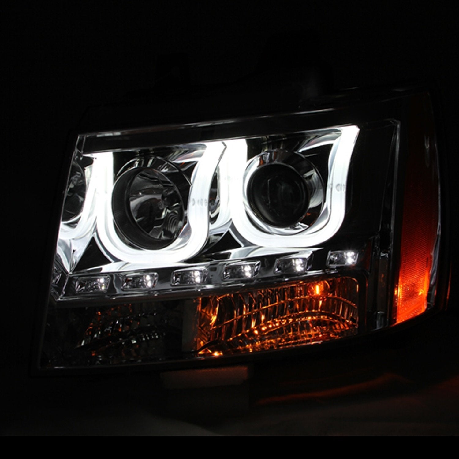 Headlight AnzoUSA 111274