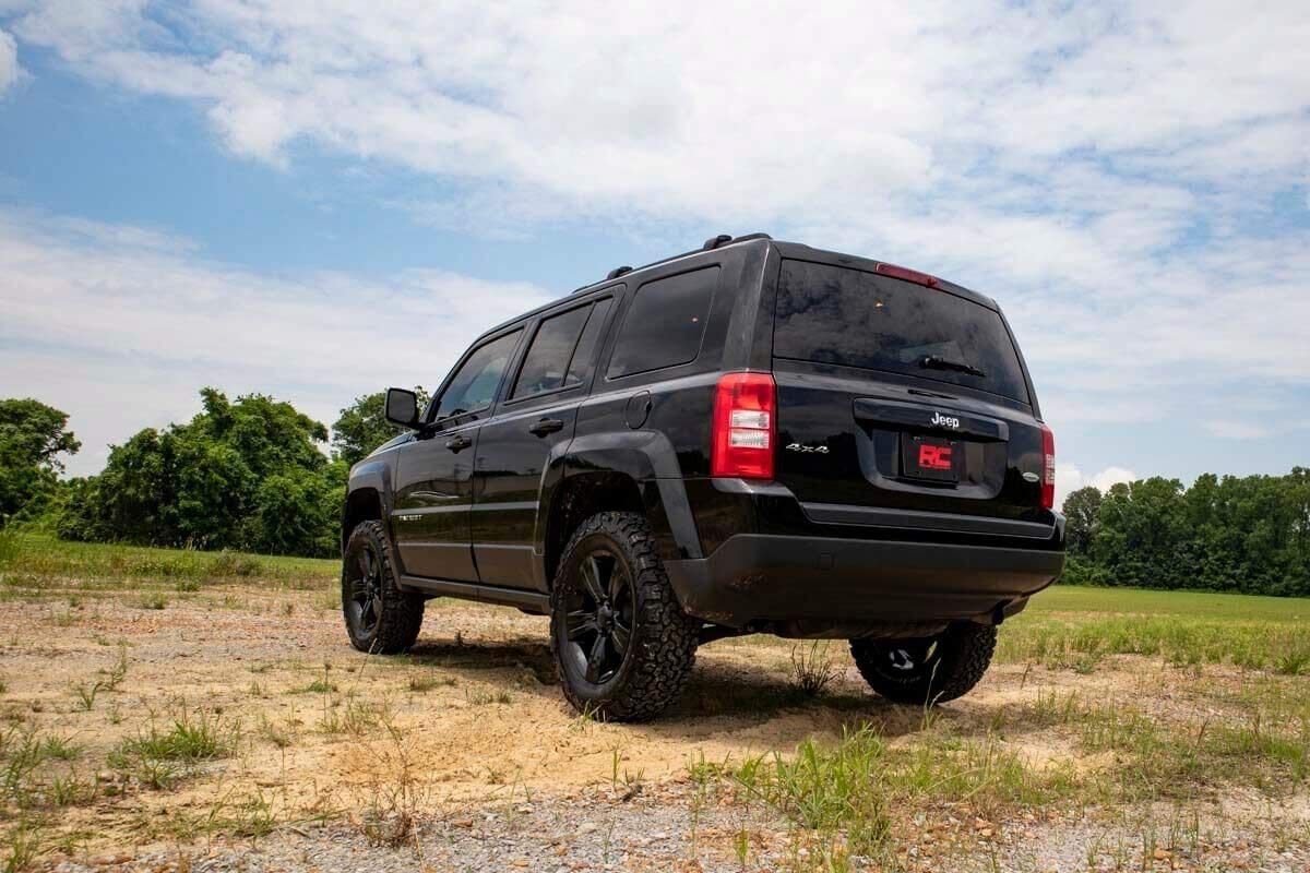 Rough Country 2" Lift Kit for 2007-2016 Compass | 2010-2017 Jeep Patriot - 66501