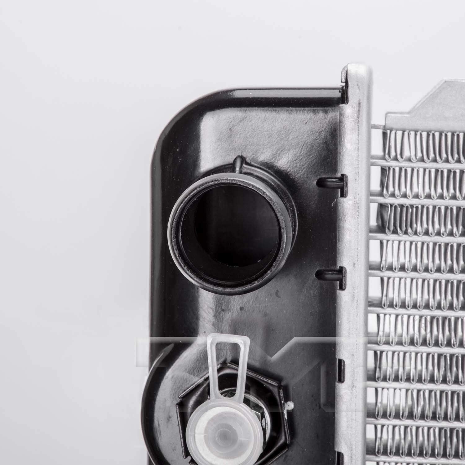 Radiator TYC 1517 Compatible with 1994-1996 Chevrolet Caprice