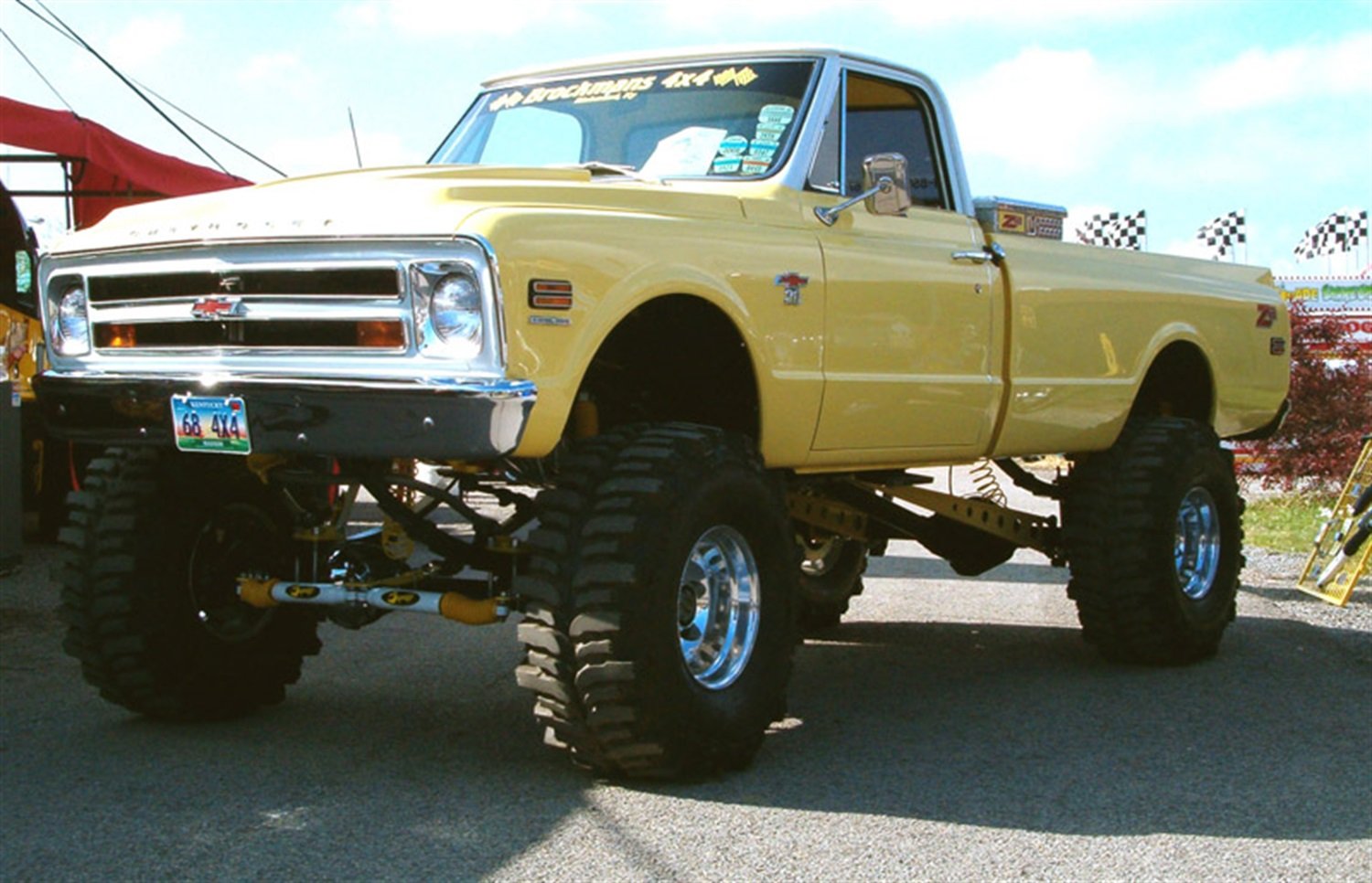 SUPERLIFT REALTRUCK SUSPENSION 12" Lift Kit for K10/Suburban/Blazer | Complete Lift Kit with Front & Rear Shadow Shocks | K430 | Fits 1973-1987 Chevrolet K10; 1973-1991 Chevrolet Blazer/Suburban 4WD