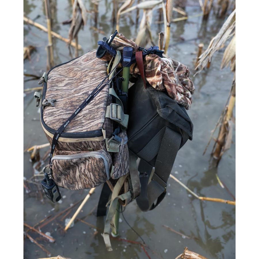 Ultimate Gear Stick Avian-X for Waterfowl Hunting - Lightweight Durable Solid Stable Adjustable OD Green Powder-Coated Stick with Carry Strap