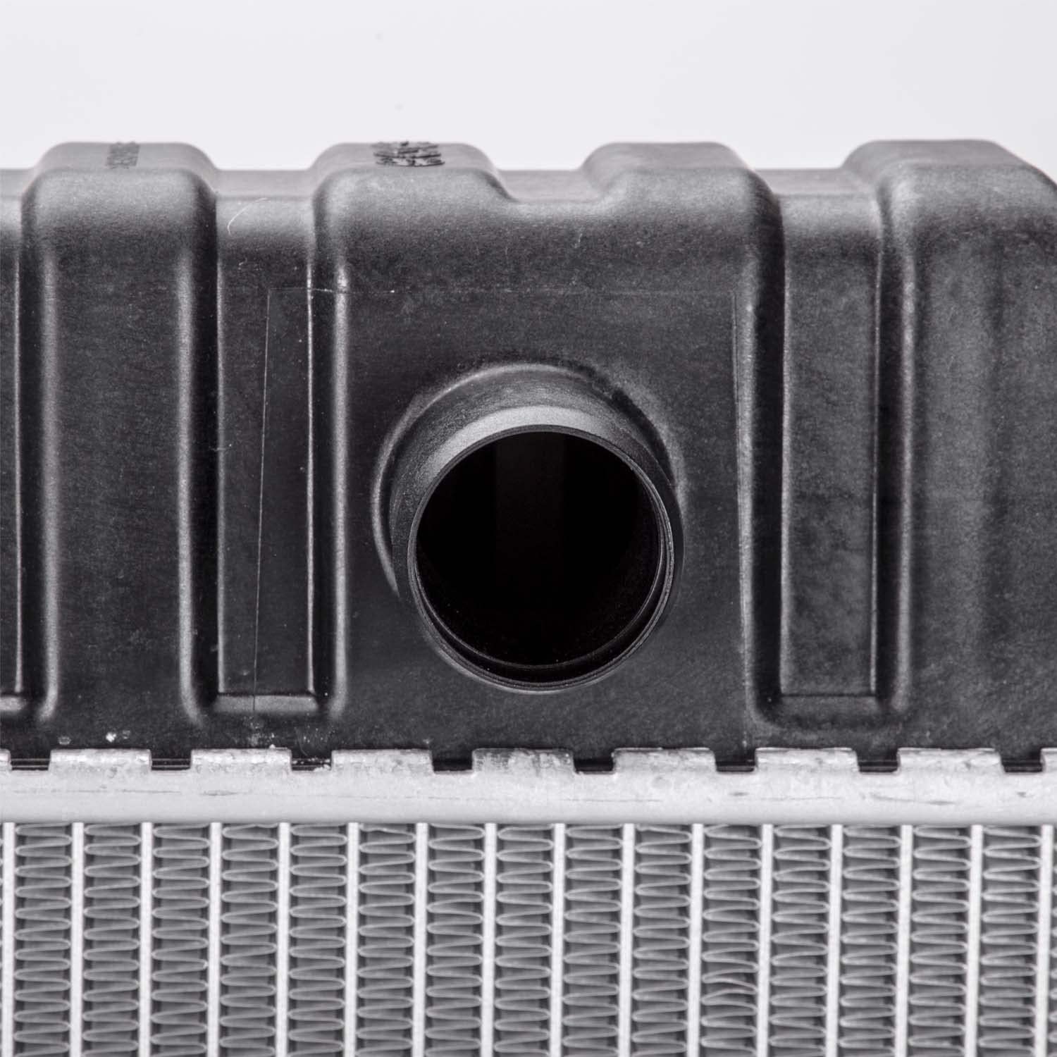 Radiator TYC 1456 Compatible with 1992-1996 Ford Econoline/Club Wagon