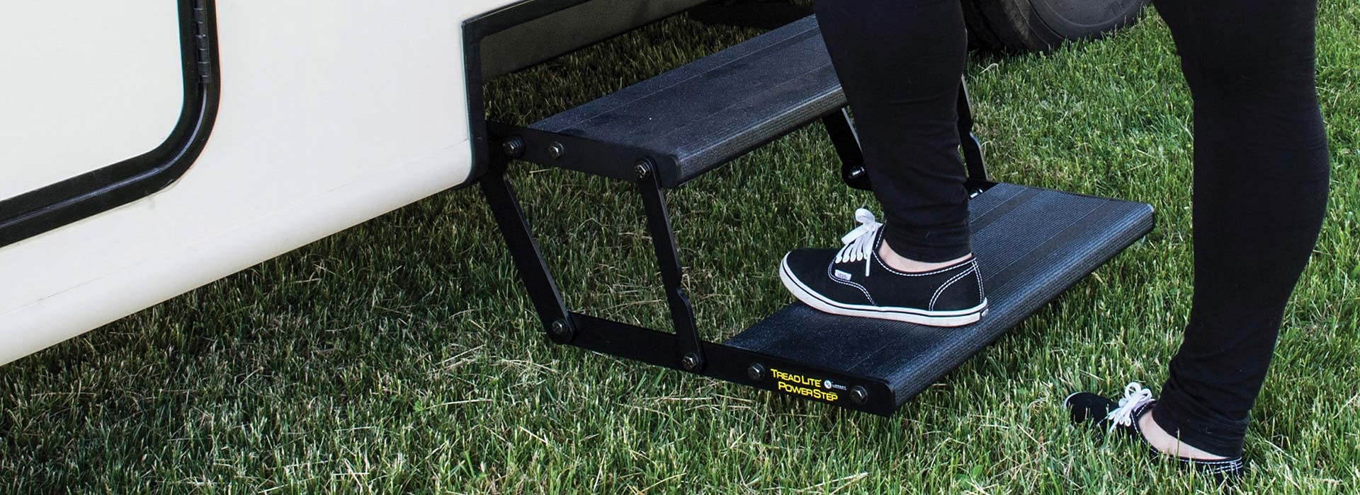 Lippert Components 24" Single Treadlite Power RV Step with Switch and Harness , Black 353542