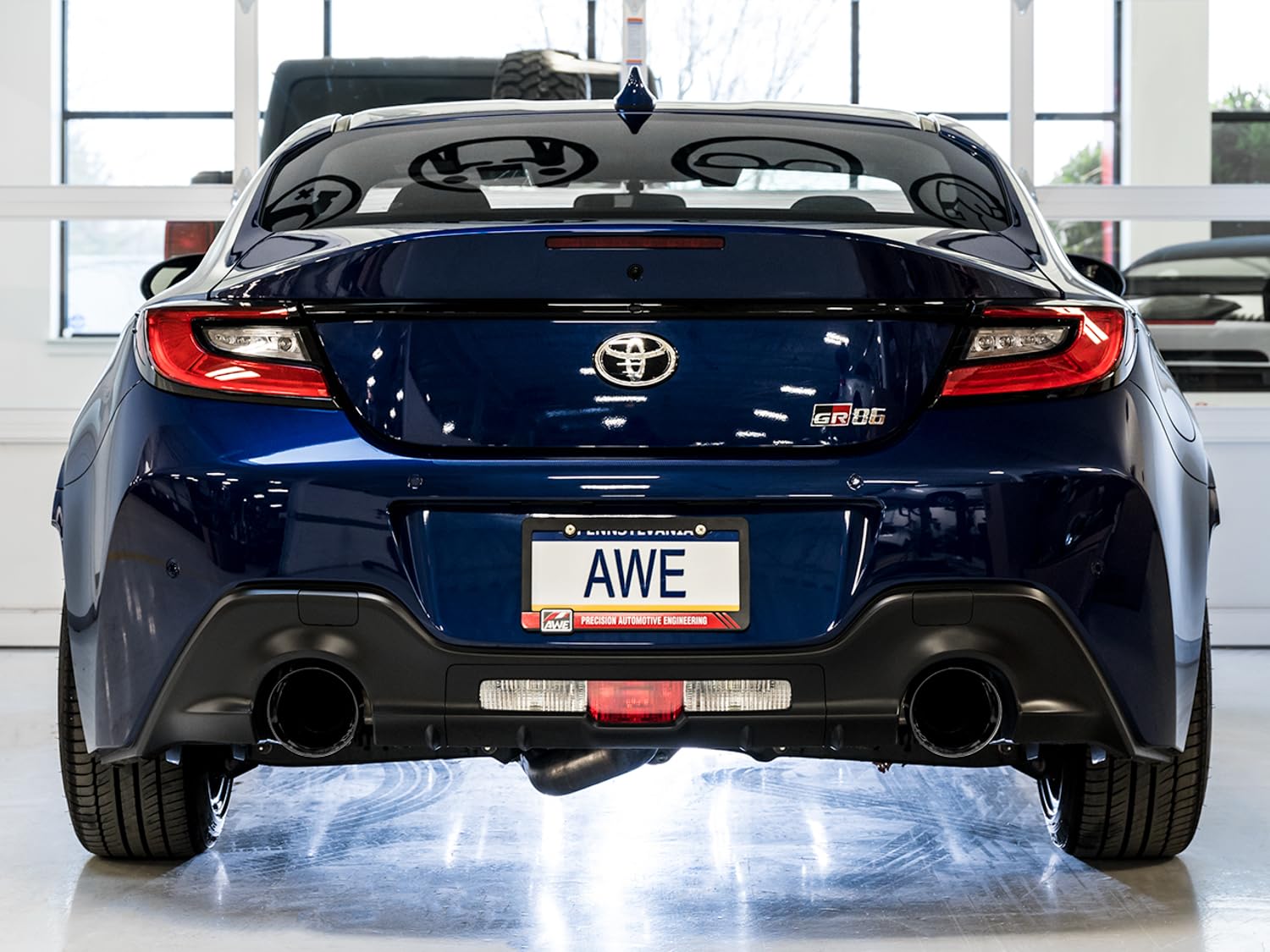 Subaru BRZ / Toyota GR86 / Toyota 86 AWE Track Edition Cat-Back Exhaust- Diamond Black Tips