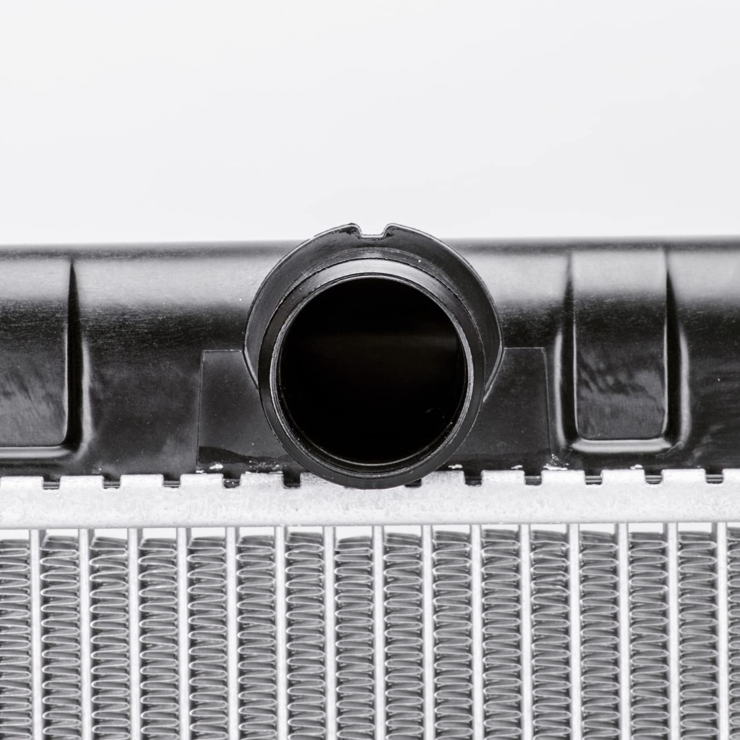 Radiator TYC 2693 Compatible with 2004-2004 Nissan Maxima