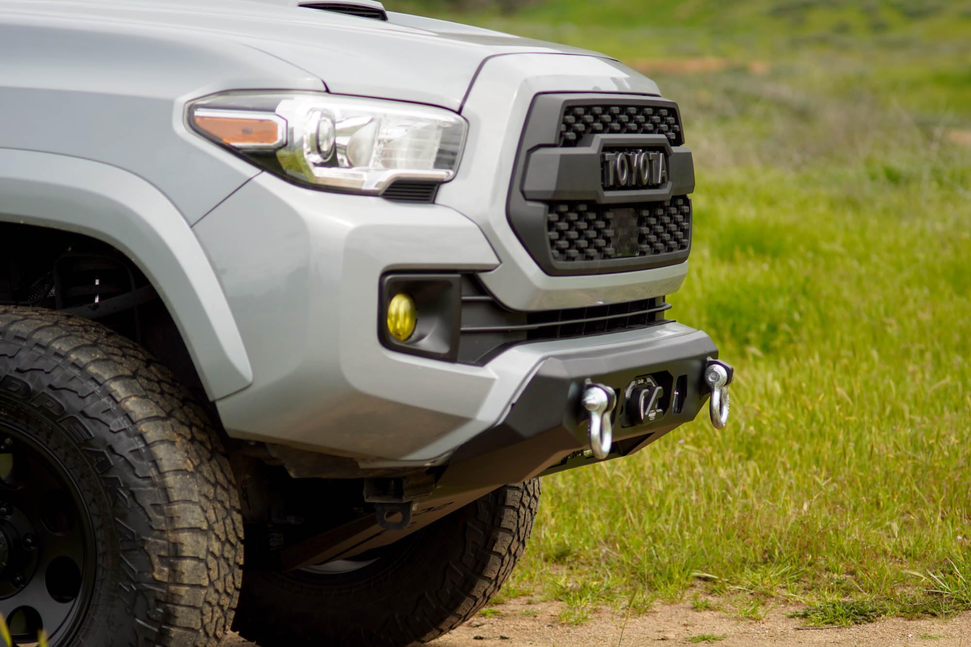 FBTT1-06 DVE Dv8 Offroad Front Bumpers