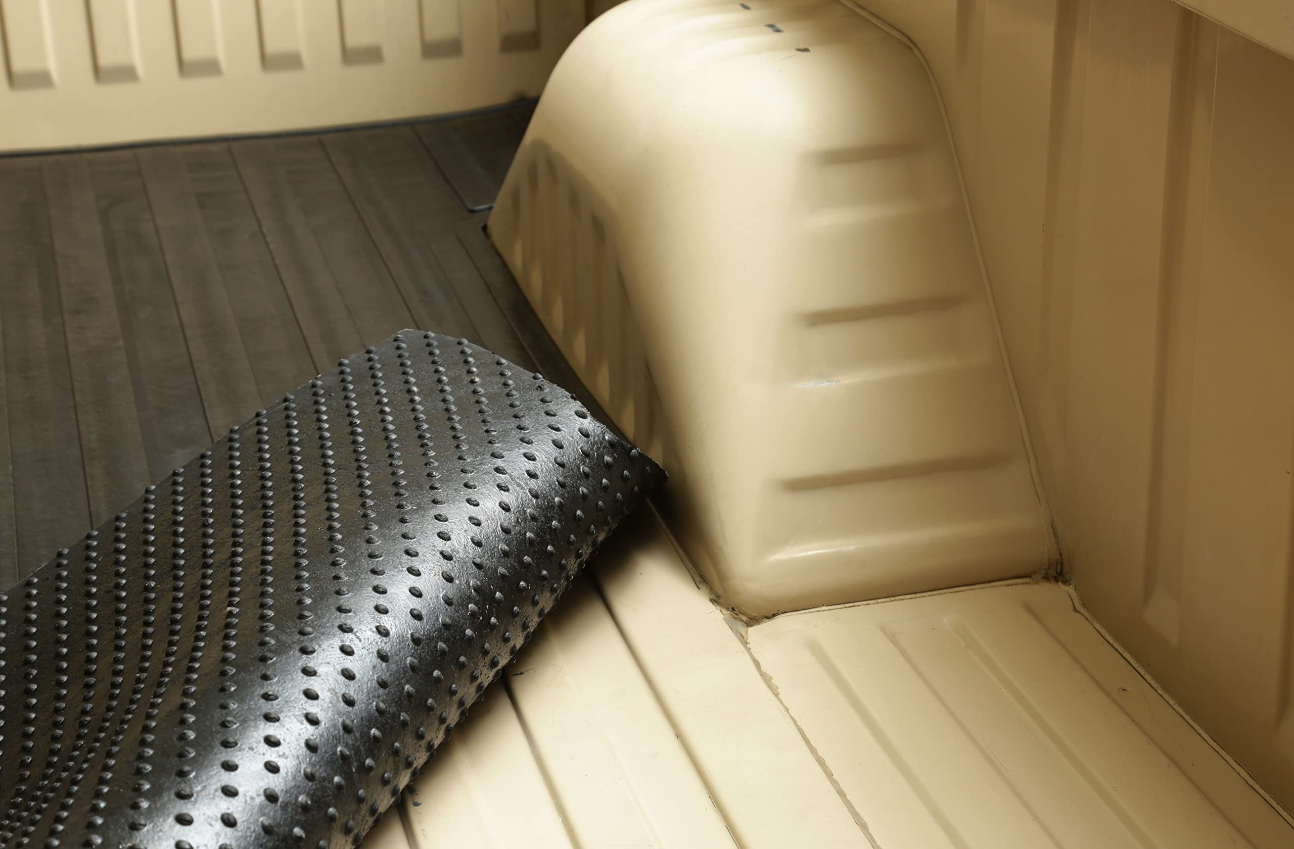 Truck Bed Mat Brothers Trucks 06-D100BM - Black