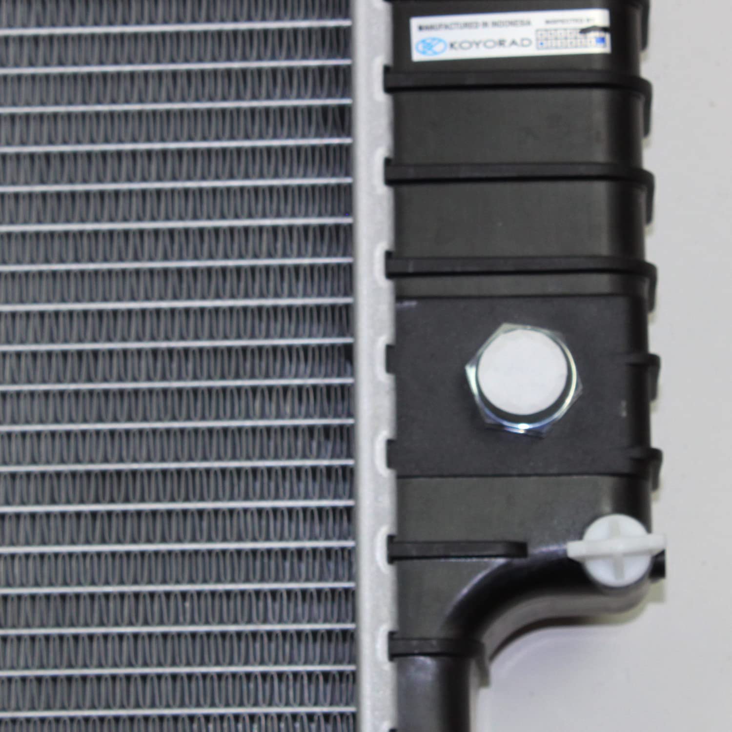 Radiator TYC 2952 Compatible with 2007-2010 Ford Explorer