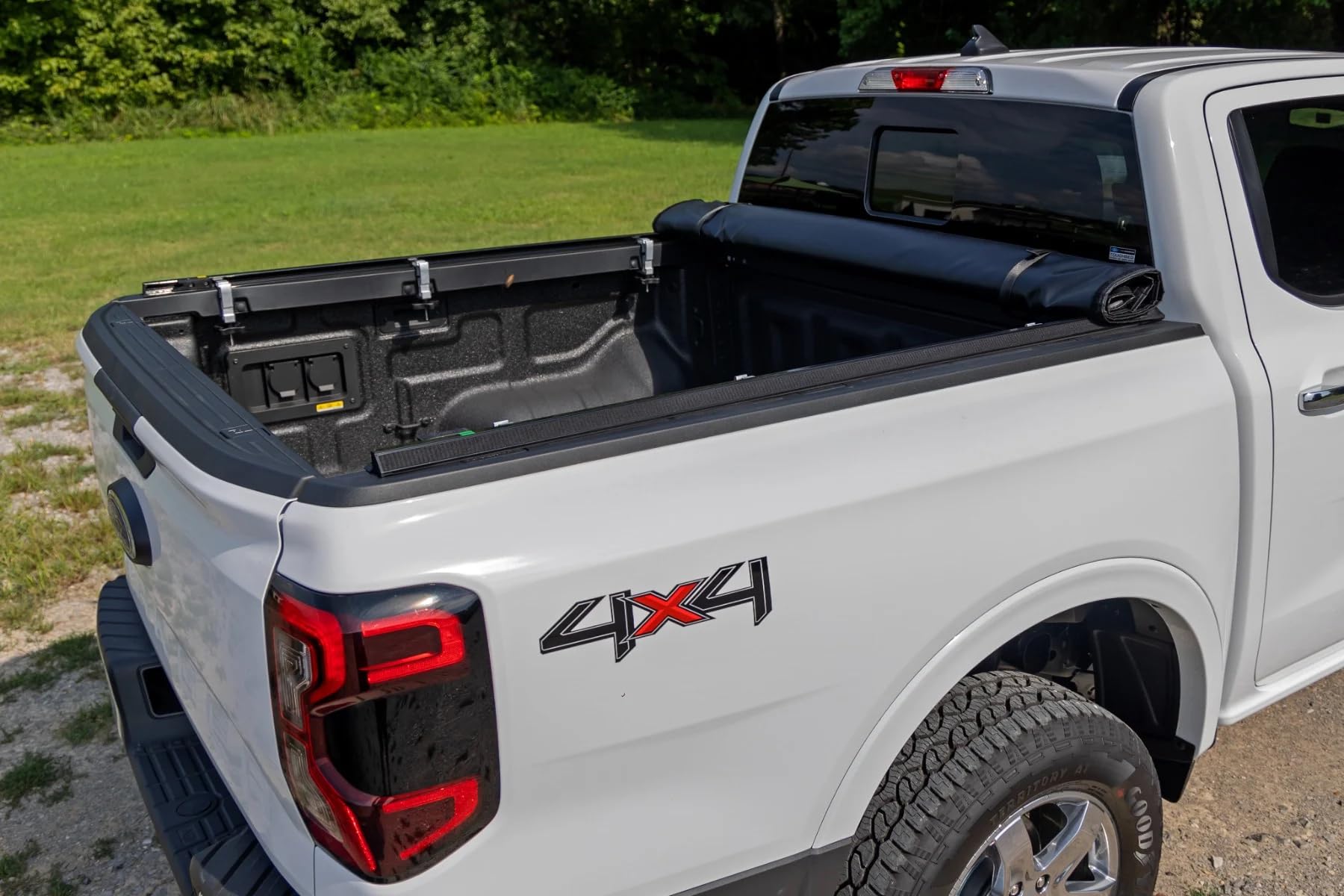 Soft Roll Up Rough Country Truck Bed Tonneau Cover for Ford Ranger (2024-2026) - Fits 5' (60") Bed, Weather-Resistant, Roll Up Bed Cover