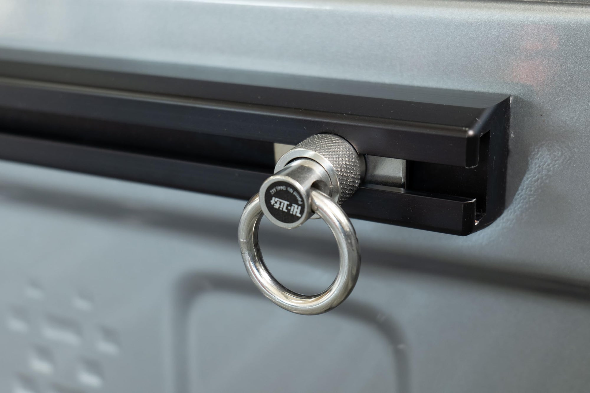 Hi-Lift Cargo Management System TrailTrak for Jeep Gladiator TT-2000