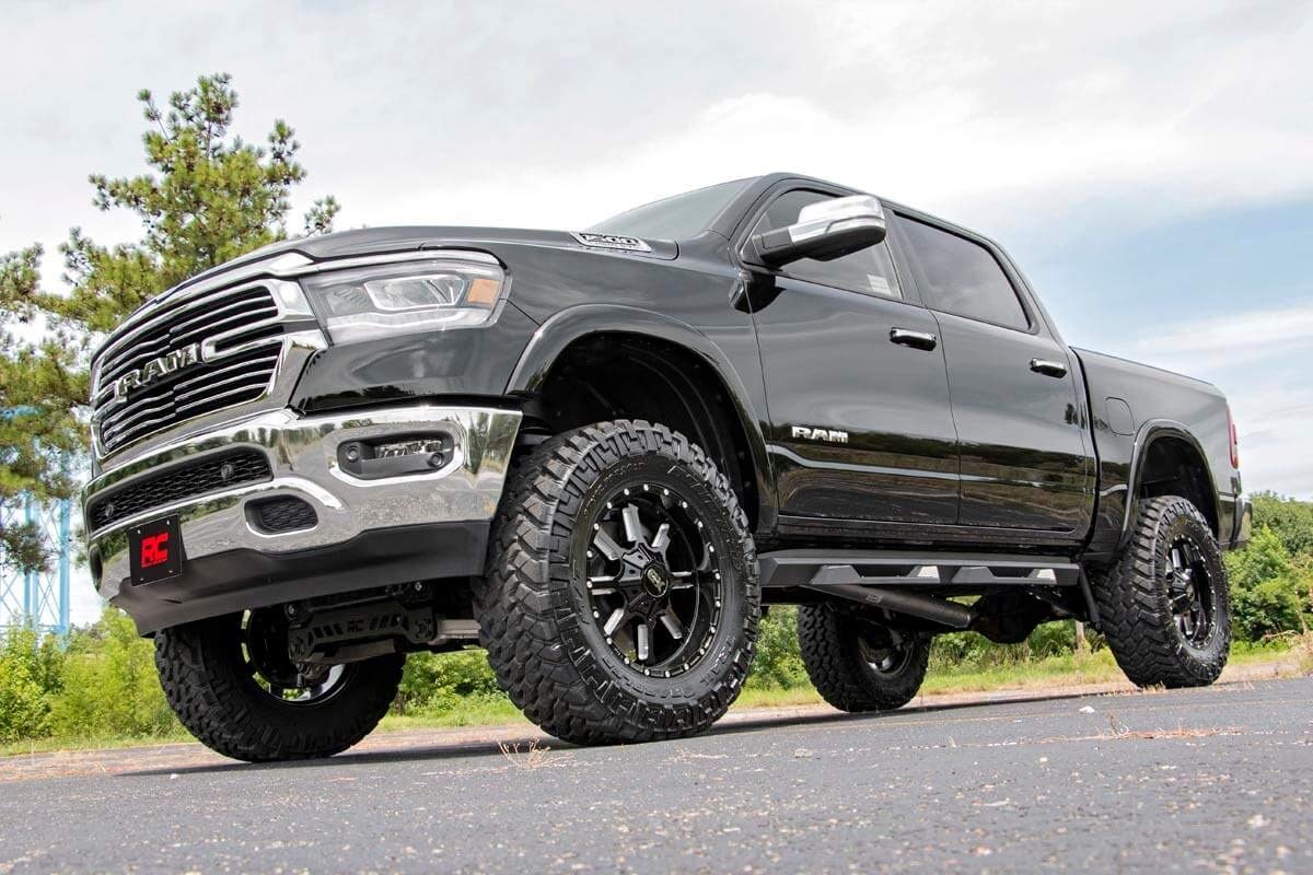 6" Rough Country Loaded N3 Lifted Struts for 2019-2025 Ram 1500 4WD - 501062