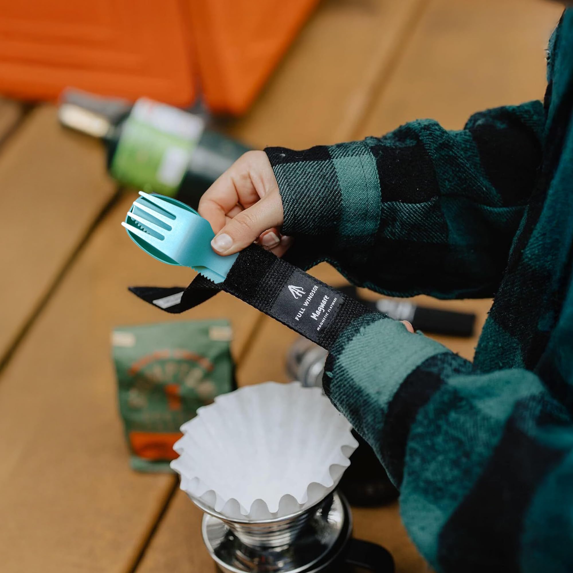 MAGWARE – FULL WINDSOR Magnetic Camping Cutlery Set- Travel Silverware with case, Kids Lunch Box Set, Outdoor Flatware Utensils, Portable Repurposable Essentials Knife, Fork & Spoon- Turquoise (3PCS)