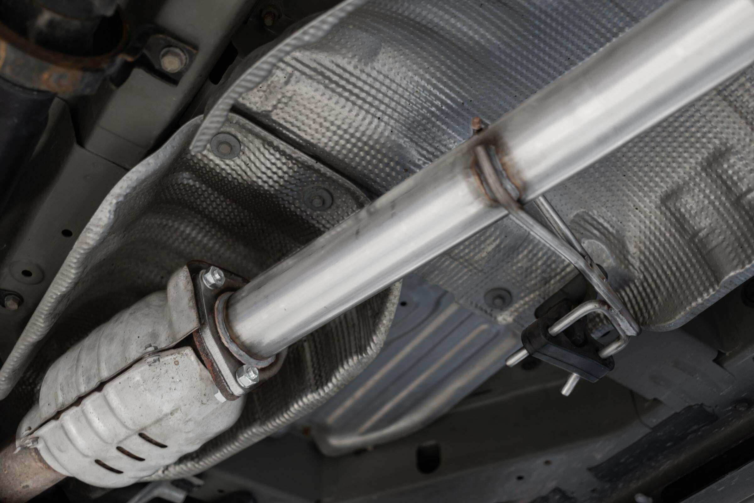 MBRP S5900304 Catback Stainless Steel Exhaust System Single Side Exit, Fits Honda Ridgeline 2017-2020, 2.5" Tubing with Stainless Steel Tip