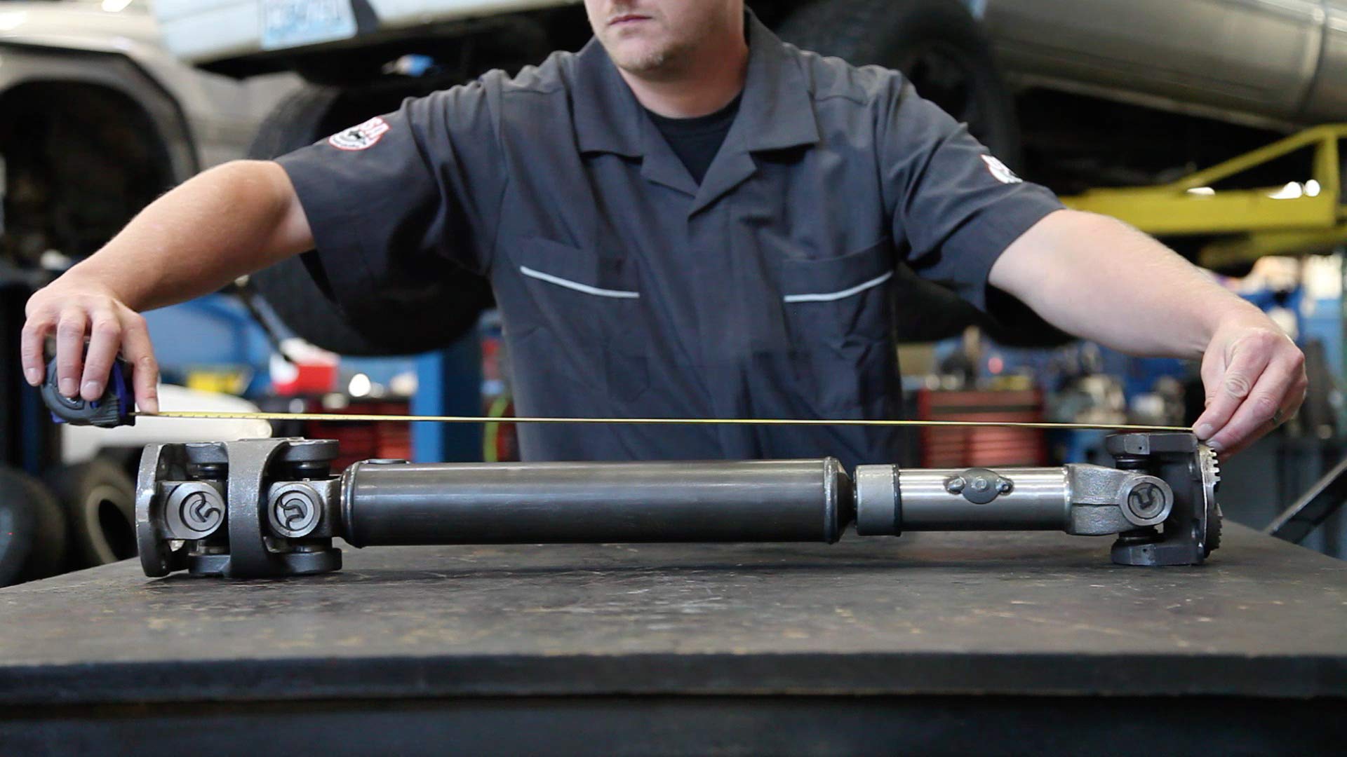 Front OE Driveshaft Assembly USA Standard Gear ZDS9797, for 2007-2010 Grand Cherokee & Comanchee 4.7 & 5.7