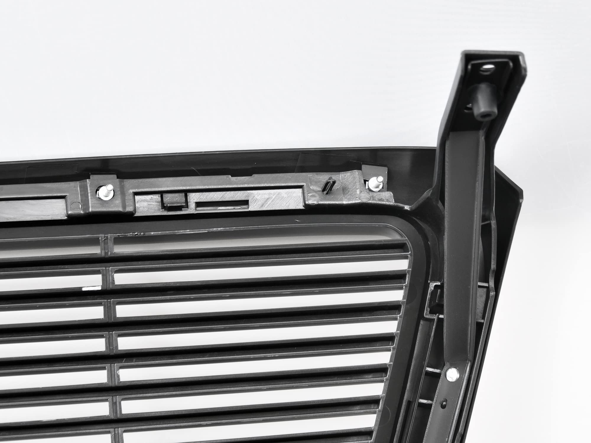 Horizontal Front Hood Grille Armordillo USA 7165496 - Matte Black Fits 2004-2008 Ford F150 F-150/2006-2008 Lincoln Mark LT
