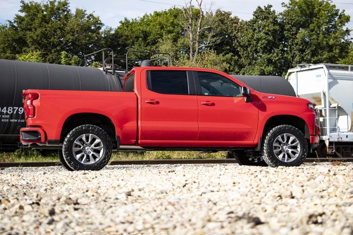 3.5" Rough Country Lift Kit for 2019-2024 Chevy/GMC 1500-29531A