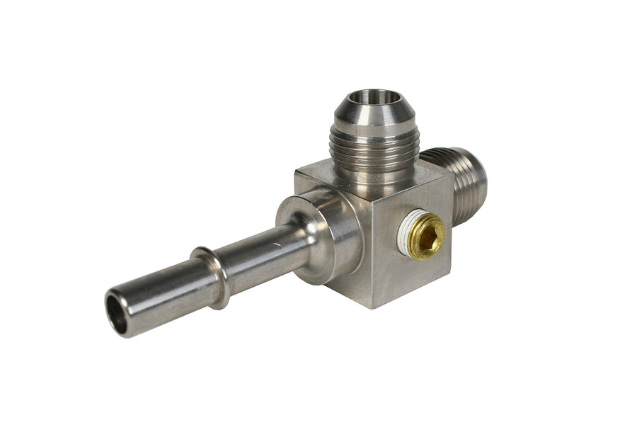 3/8 Male Quick Connect Tee Fitting Aeromotive 15116