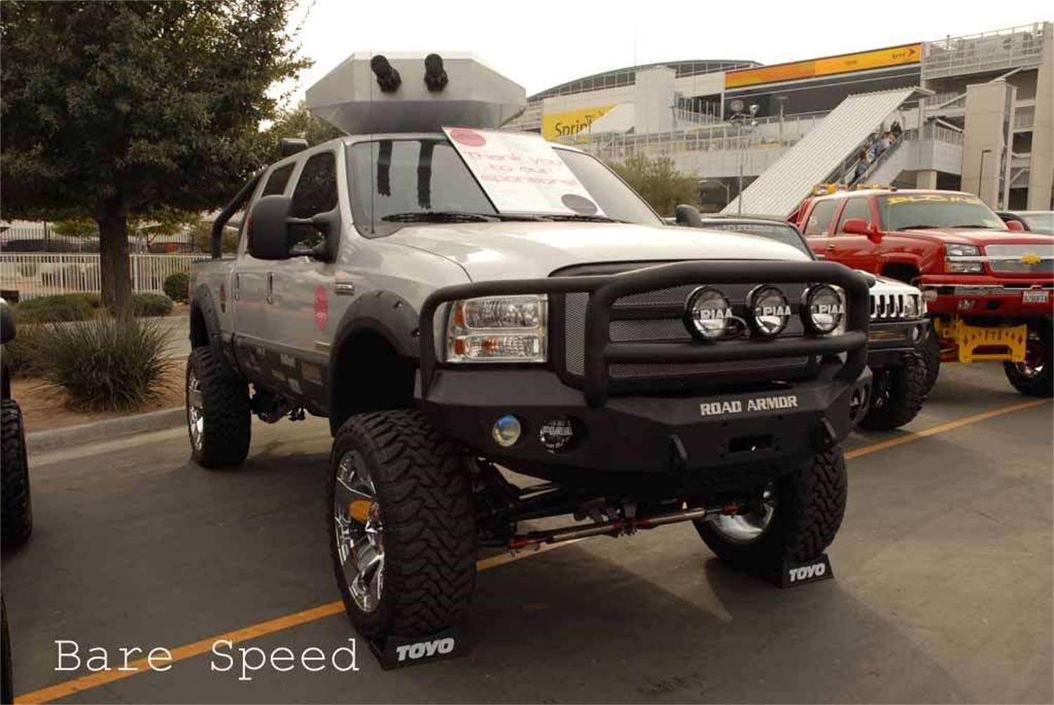 66005B Road Armor Bumper