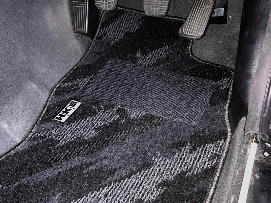 BNR34 HKS FULL FLOOR MAT SET RHD