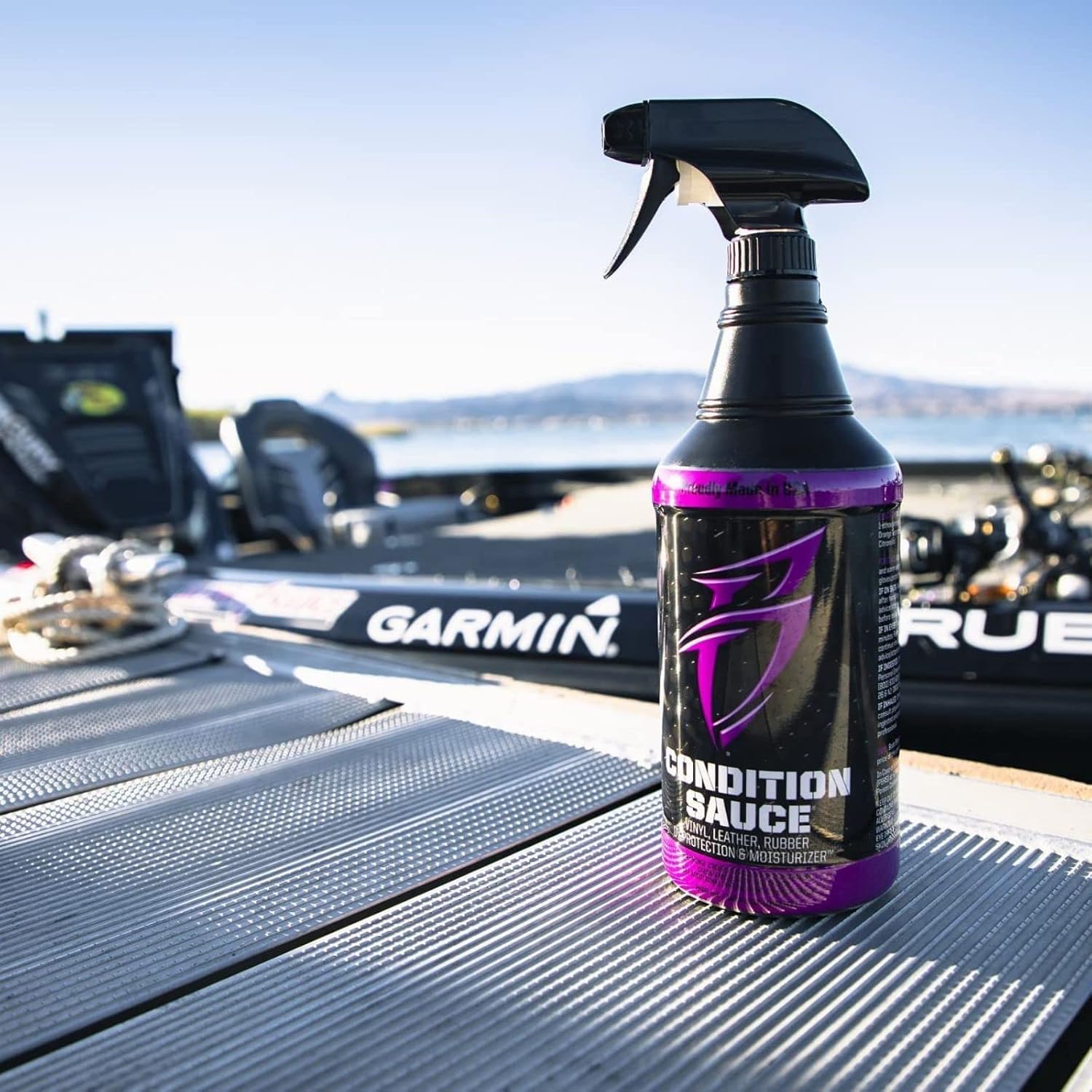 Vinyl Sauce Boat Bling Premium Vinyl and Leather Cleaner, for Boats, RVs, Powersport Vehicles, 20 oz.