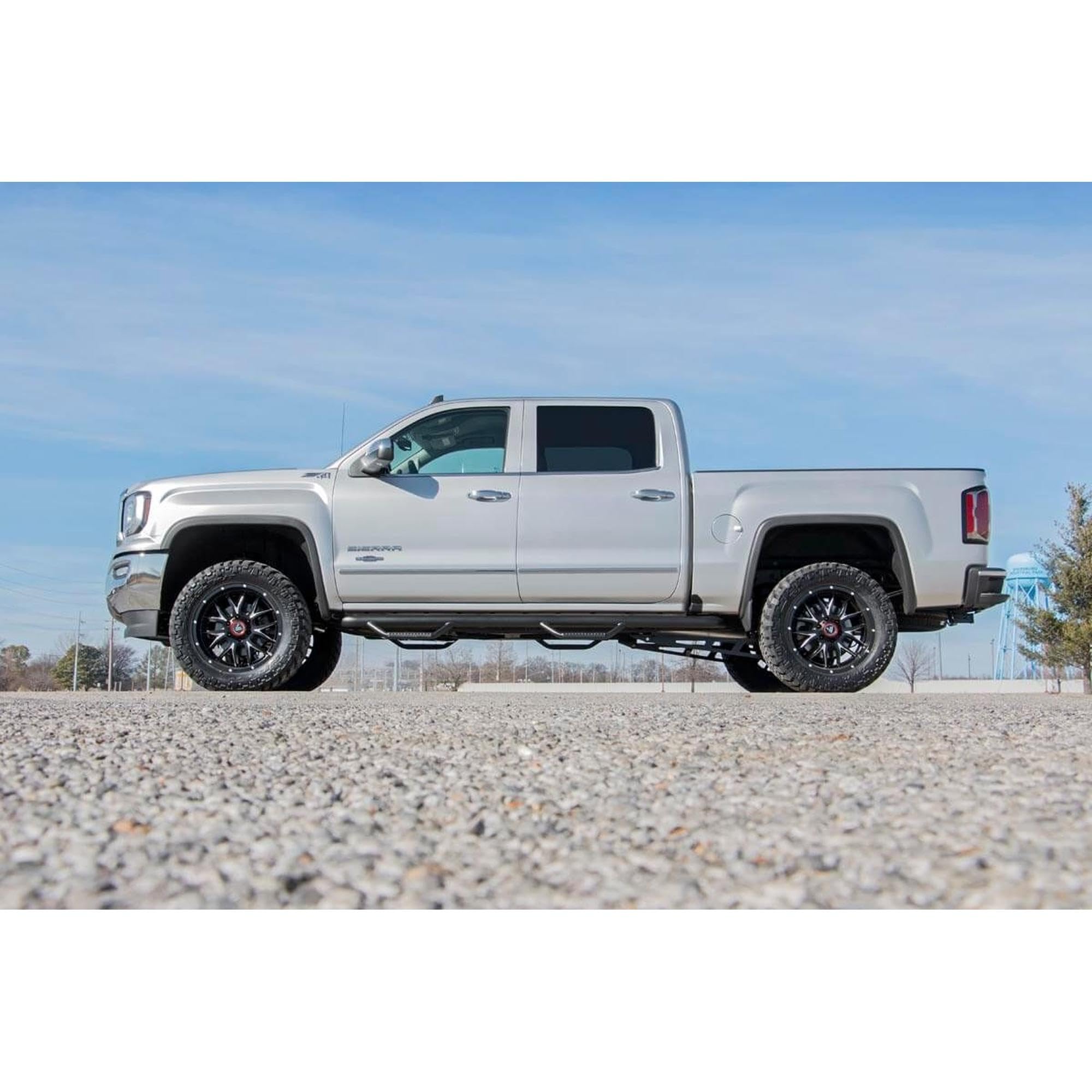 3.5" Rough Country Suspension Lift Kit with M1 Struts/M1 Shocks for Chevy Silverado & GMC Sierra 1500 (2014-2018 w/Stock Cast Steel Control Arms)