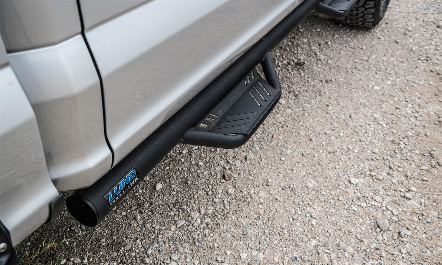 Lund RealTruck 34641334 Black Steel Terrain HX Step Nerf Bars for 2009-2015 Dodge Ram 1500 Quad Cab