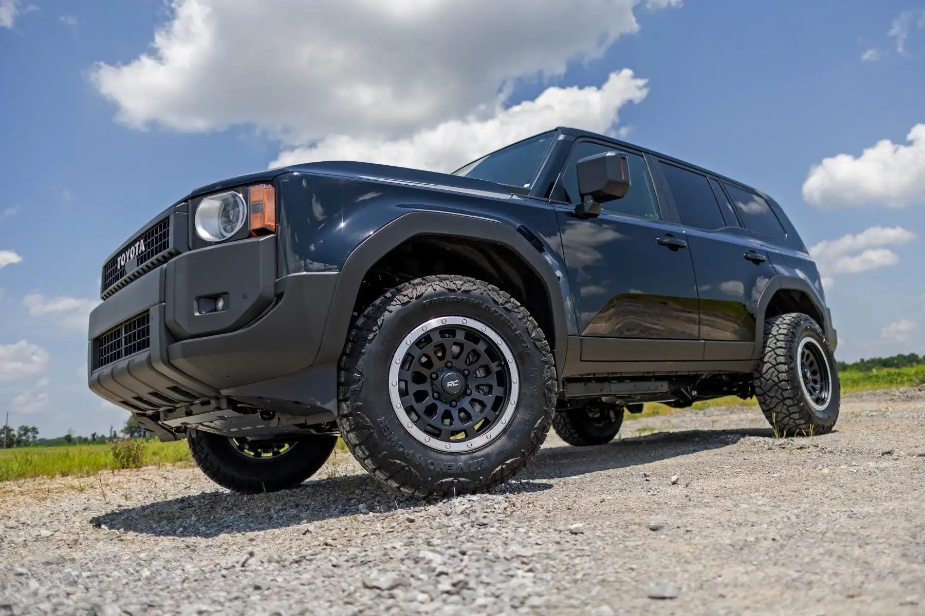 1.5" Rough Country Leveling Kit for 2024 Toyota Land Cruiser 4WD - 72900_A