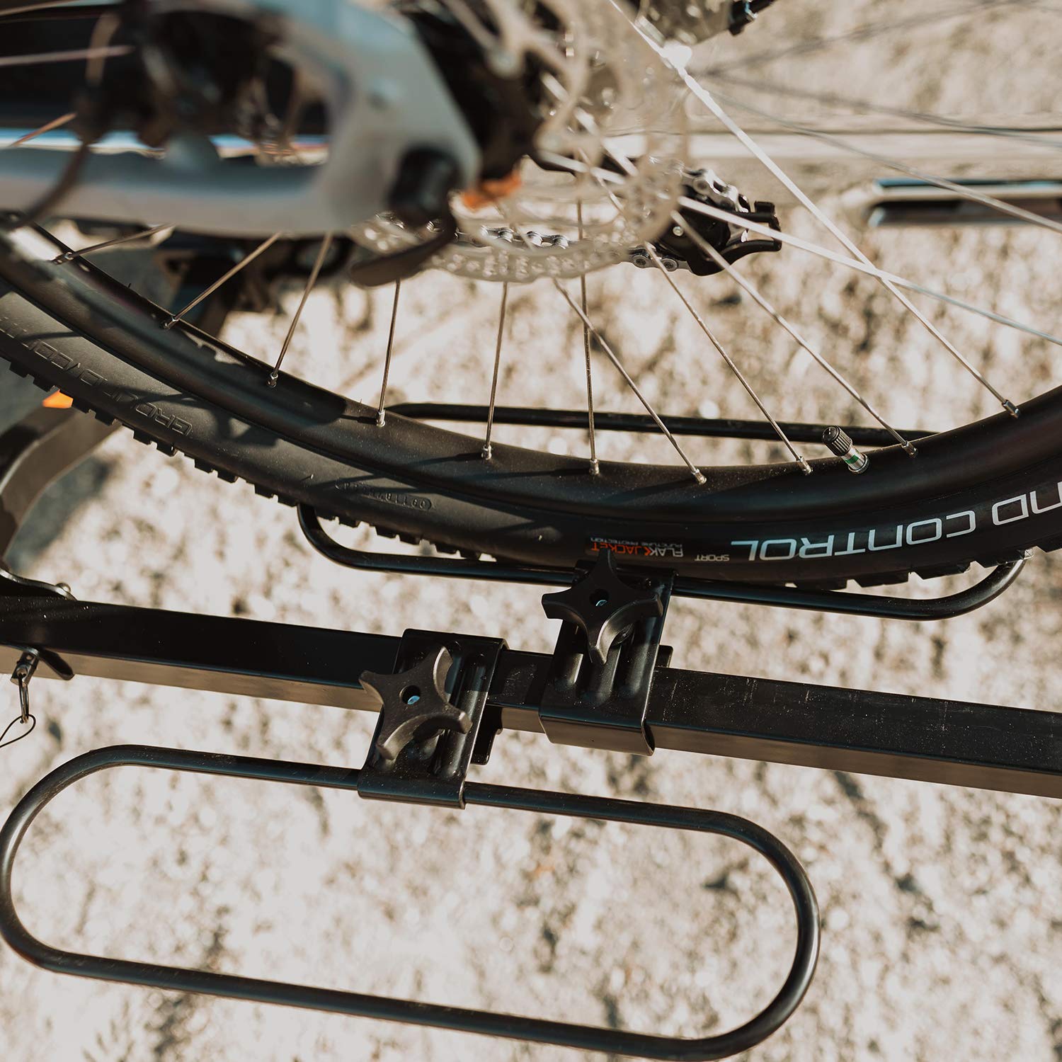 XC2 Swagman Hitch Mount Bike Rack