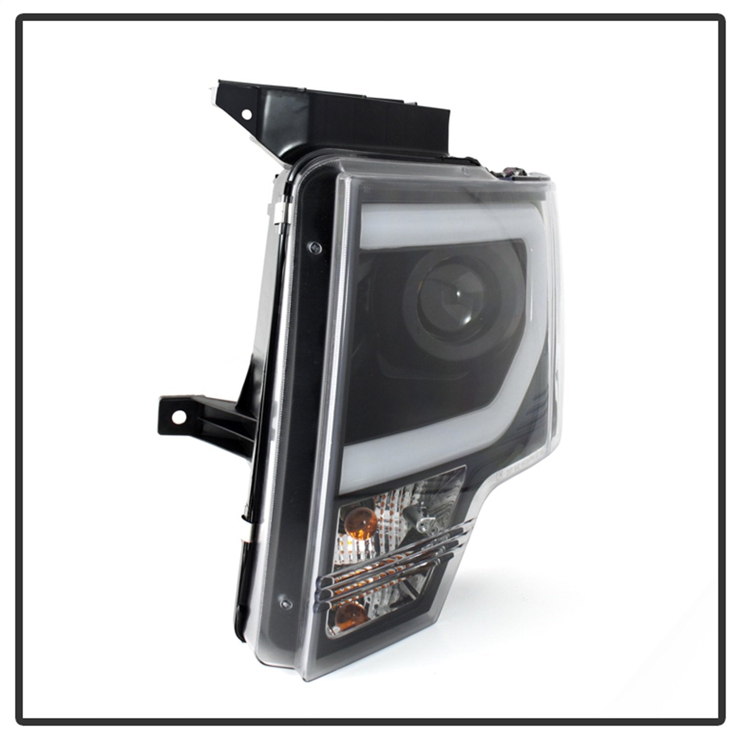 Auto Spyder 5077646 Projector Style Headlights Black/Clear