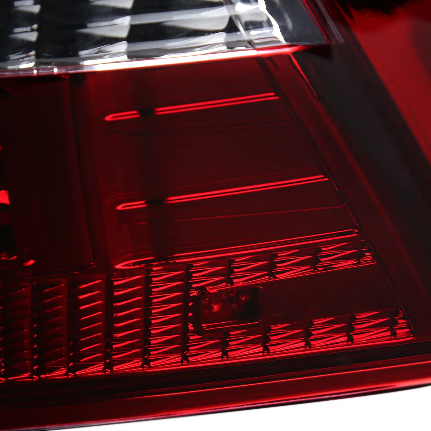 Spec-D Tuning LED Red Tail Lights Compatible with 1998-2005 Mercedes-Benz W163 M-Class, Left + Right Pair Assembly