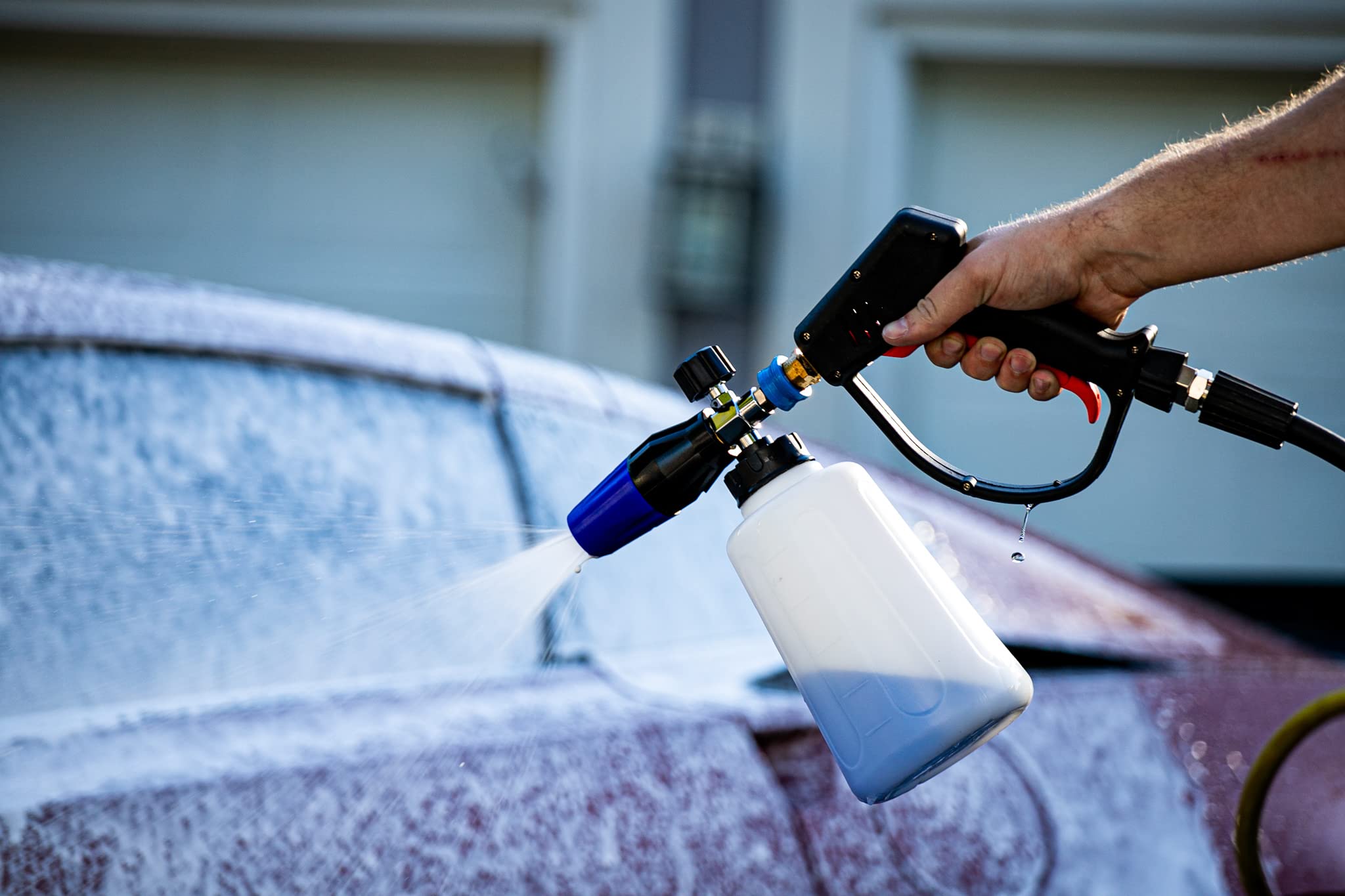 Foam Cannon 303 Products for Pressure Washer, Heavy Duty Foam Gun with Anti-Corrosive Stainless-Steel Fitting & Adjustable Foam Spray for Car Wash & Detailing, 2L Reservoir (39030)