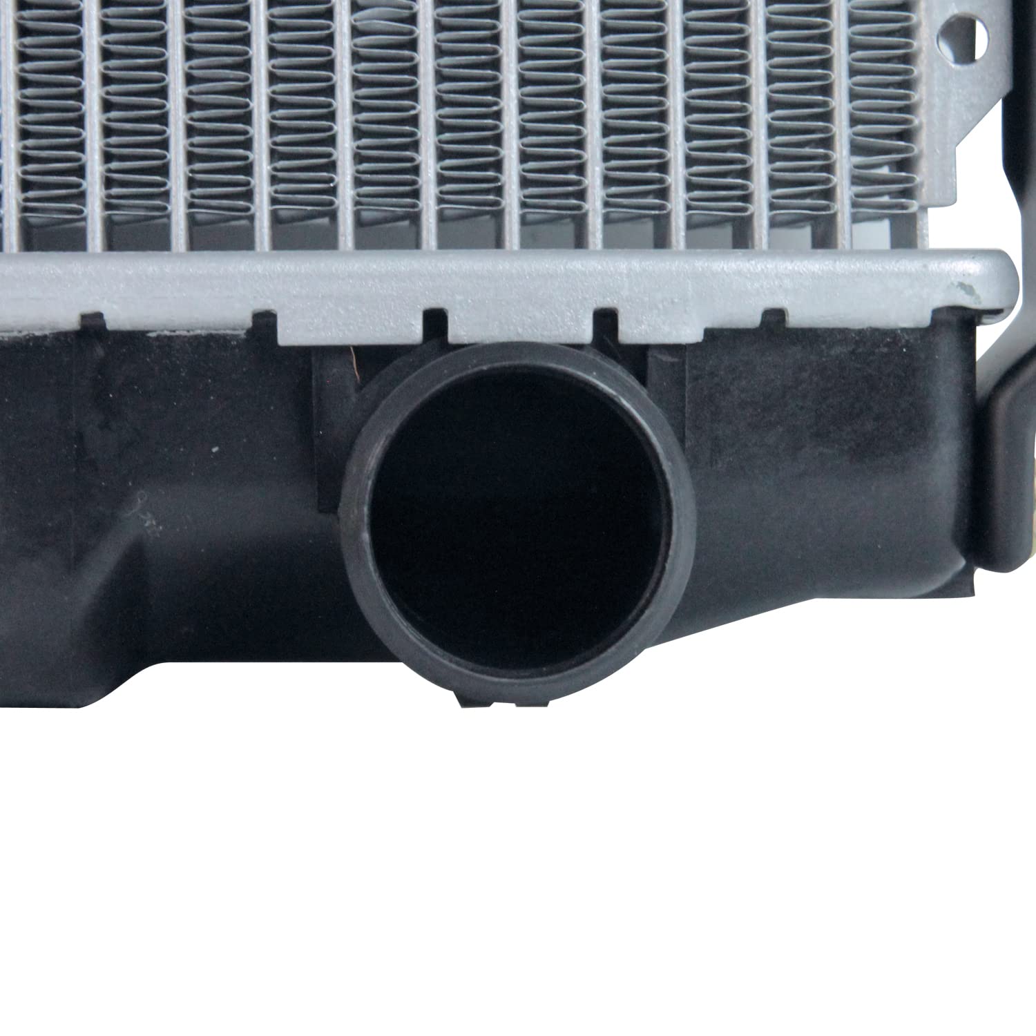 Radiator TYC 2376 Compatible with 2001-2004 Toyota Sequoia